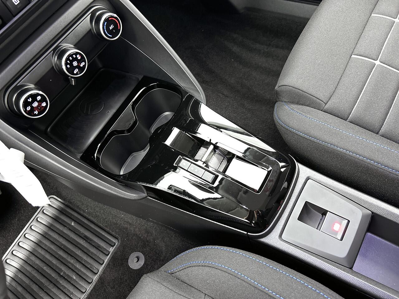 Citroen C3 Hybrid 110pk Automaat Business | Rijklaar | Navigatie | Apple Carplay | Comfort Seats |