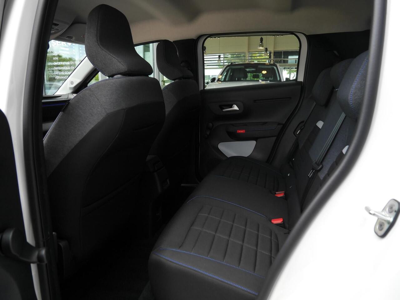 Citroen C3 Ë-C3 Plus 113pk 44 kWh |Demo| Comfort Vering | Parkeersensoren achter | Cruise control | Airco | Led verlichting | Wltp 320km