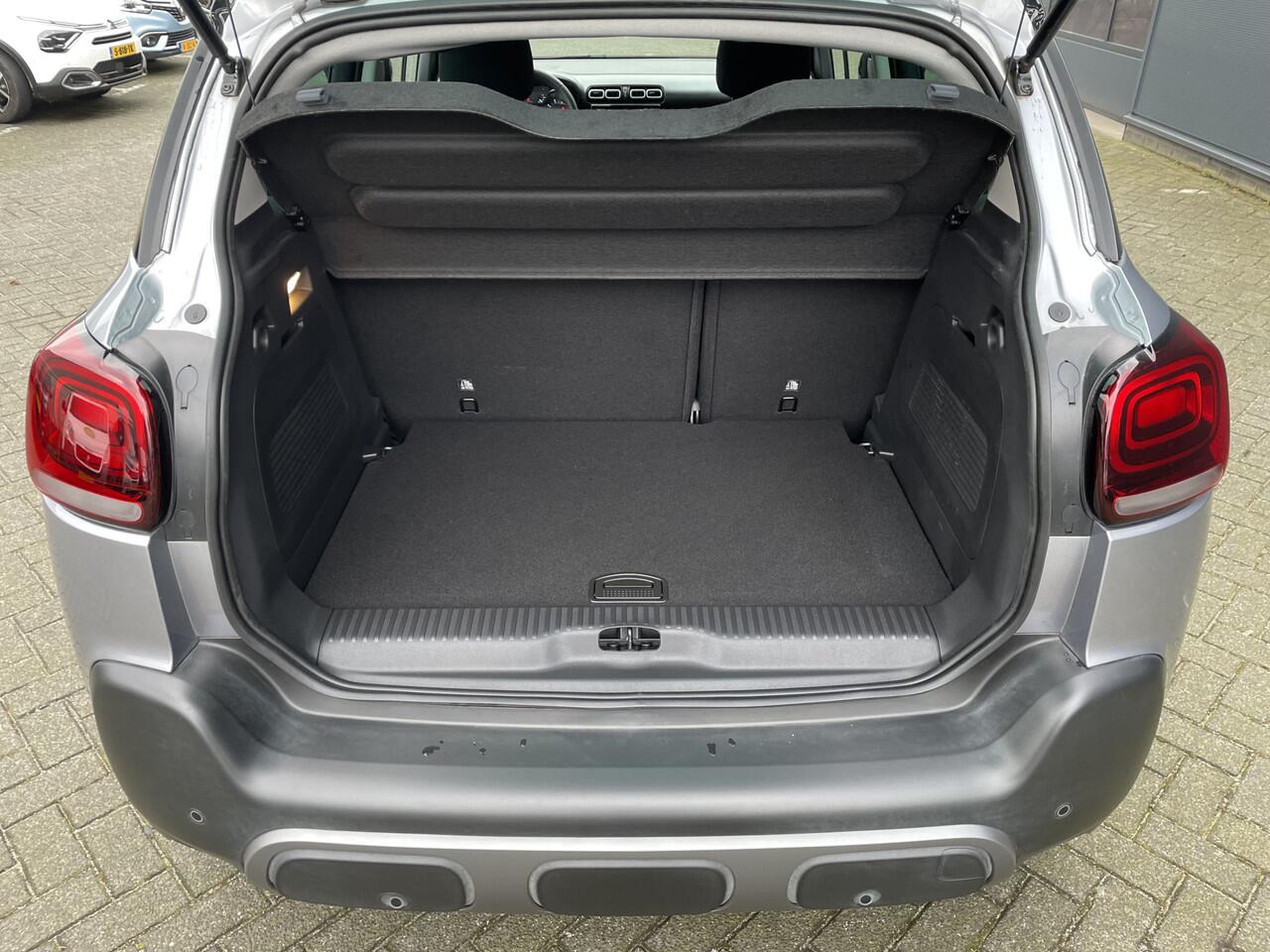 Citroen C3 Aircross 110pk Max (Camera - Keyless Entry - Grip Controle - Automatische Airco - LED - 17")