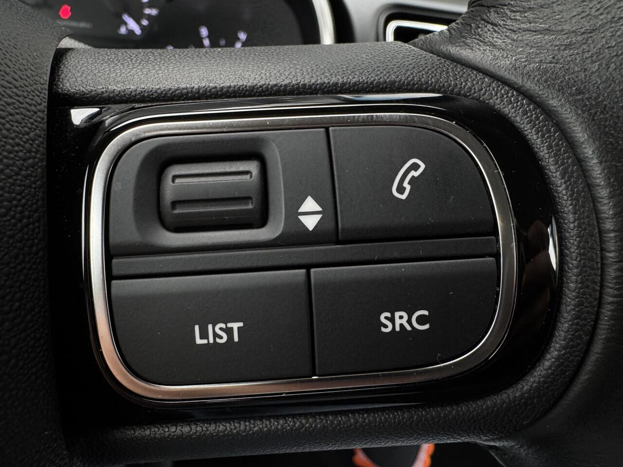 Citroen C3 1.2 PureTech Shine GRATIS Afleverpakket! | Stoelverwarming | Camera | Apple carplay|