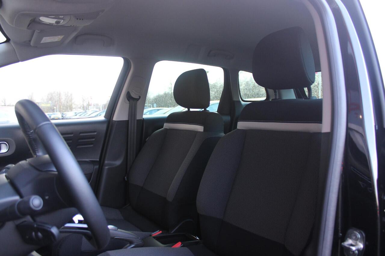 Citroen C3 Aircross 1.2 130PK AUTOMAAT MAX | NAVIGATIE | APPLE CARPLAY/ANDROID AUTO | ACHTERUITRIJ CAMERA | LICHTMETALEN VELGEN 17" | CRUISE CONTROL | KEYLESS ENTRY/START | REGEN/LICHT SENSOR | DAB+ RADIO |