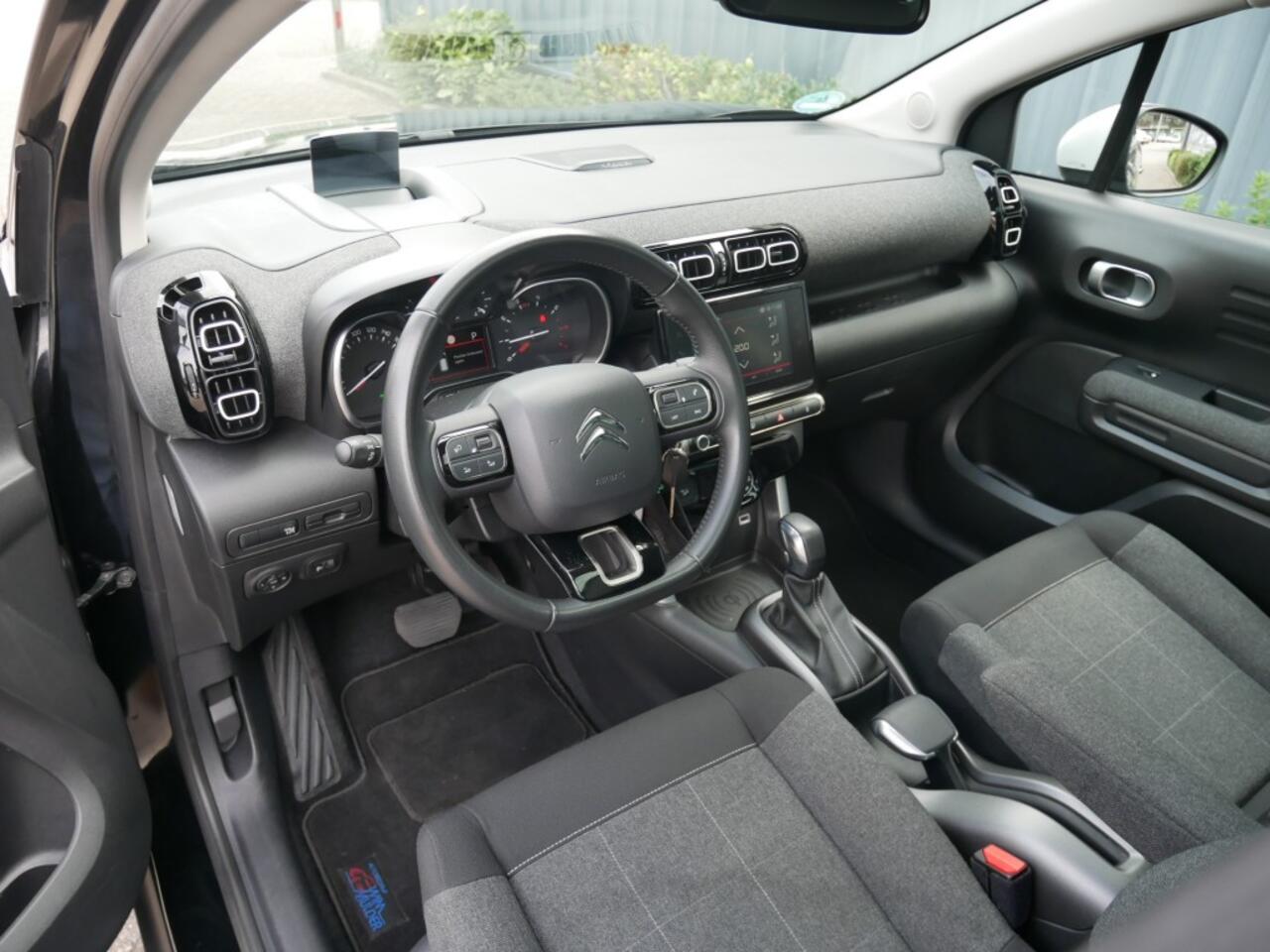 Citroen C3 AIRCROSS 1.2 PT SenS SHINE **Clima//Navi//Schuifdak//Lm//Th **