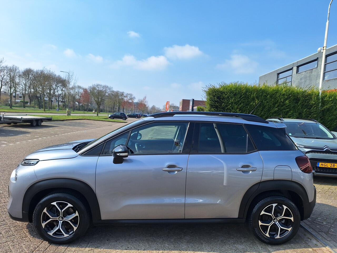 Citroen C3 Aircross 1.2 PureTech Shine 15X OP VOORRAAD