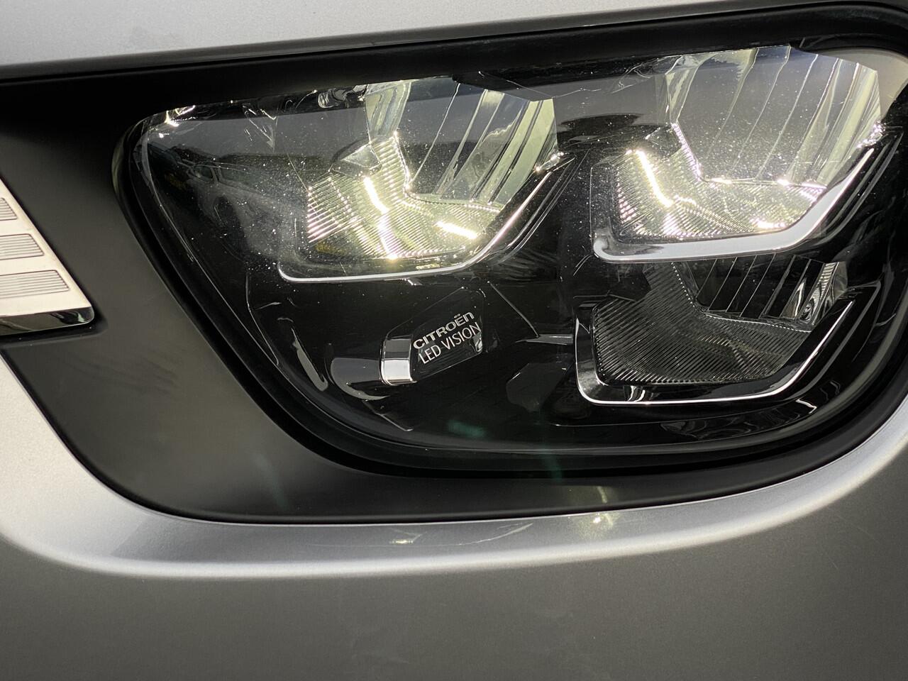 Citroen C3 1.2 PureTech Plus Navigatie / DAB / Parkeersensor achter