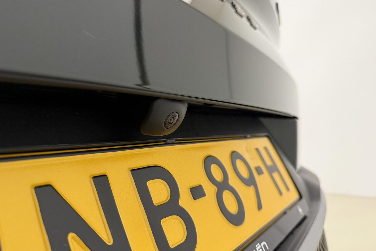 Citroen C3 ë-C3 Aircross Max 113pk 44 kWh | Navigatie | Apple Carplay/Android Auto | Climate & Cruise Control | Lm-velgen | Camera | Telefoonlader draadloos