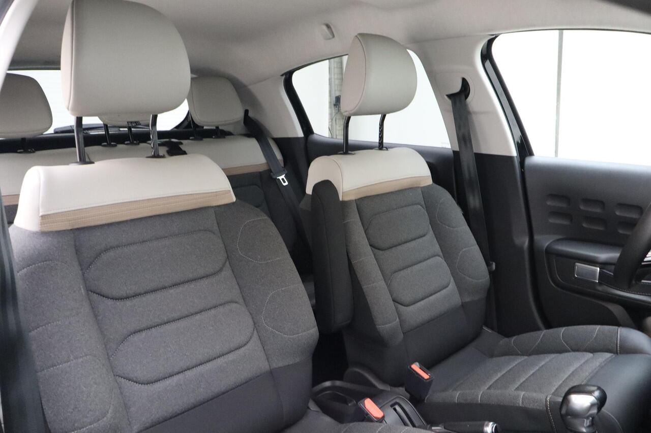 Citroen C3 1.2 PureTech Feel Edition | 83PK | Navigatie | Achteruit Rijcamera | Cruise Control | DAB + | Armsteun | Two Tone Lak | Apple Carplay & Android Auto |