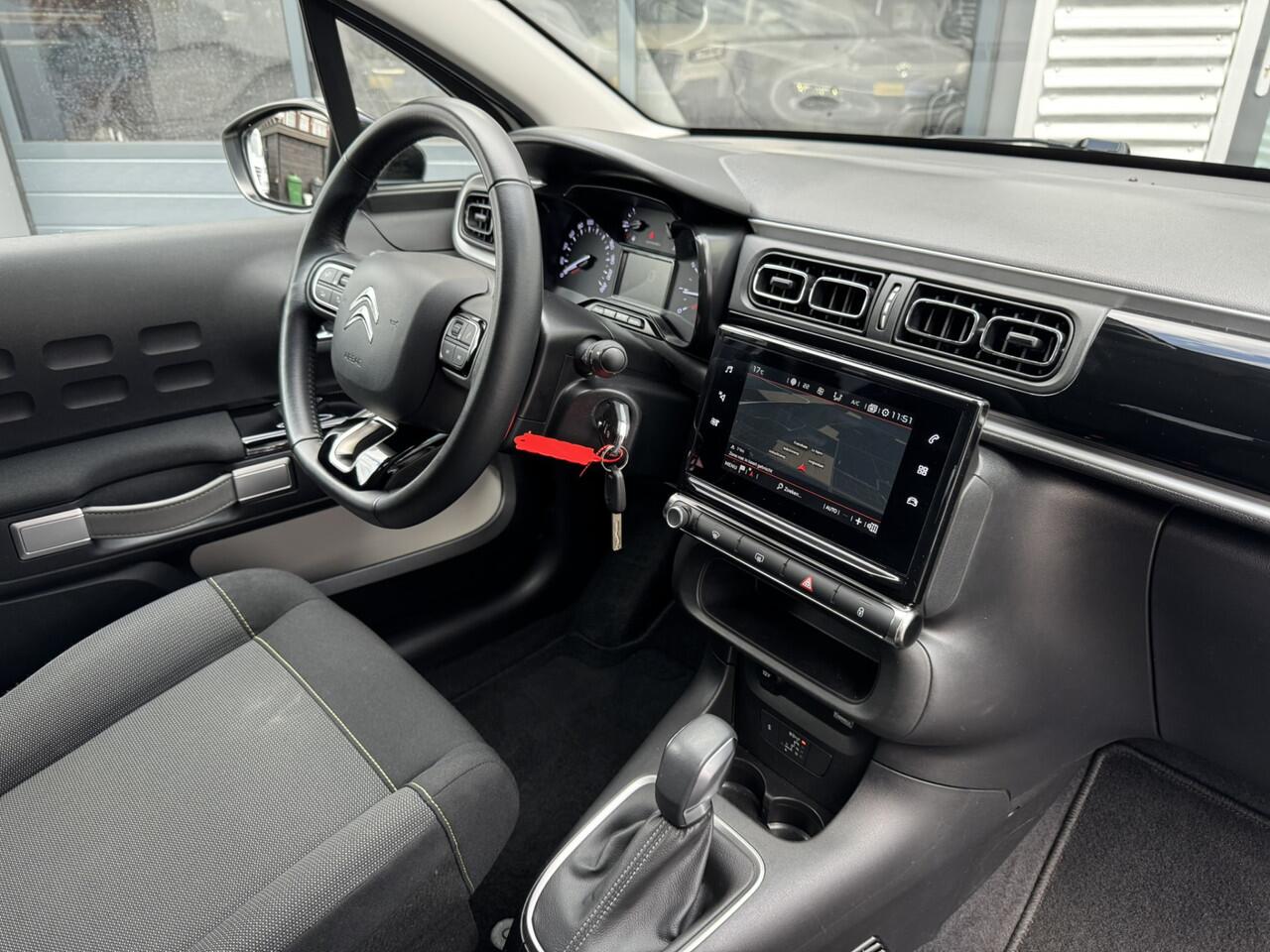 Citroen C3 1.2 PureTech Feel Automaat Clima Navi Camera Led CarPlay