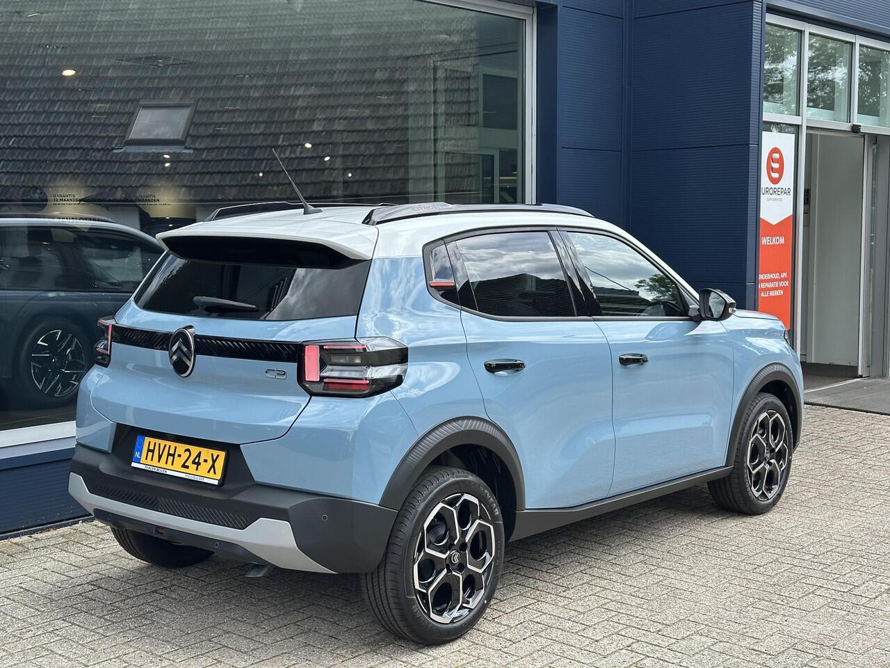 Citroen C3 1.2 Turbo 100 PK Max | ¤ 2.000 VOORRAAD VOORDEEL | Nieuwe Auto | Navigatie | Parkeer Camera + Sensoren achterzijde | Lichtmetalen Velgen| Hoge zitpositie | LED Verlichting | Contrastkleur Dak | Climate control | Cruise control | DAB+ Radio |