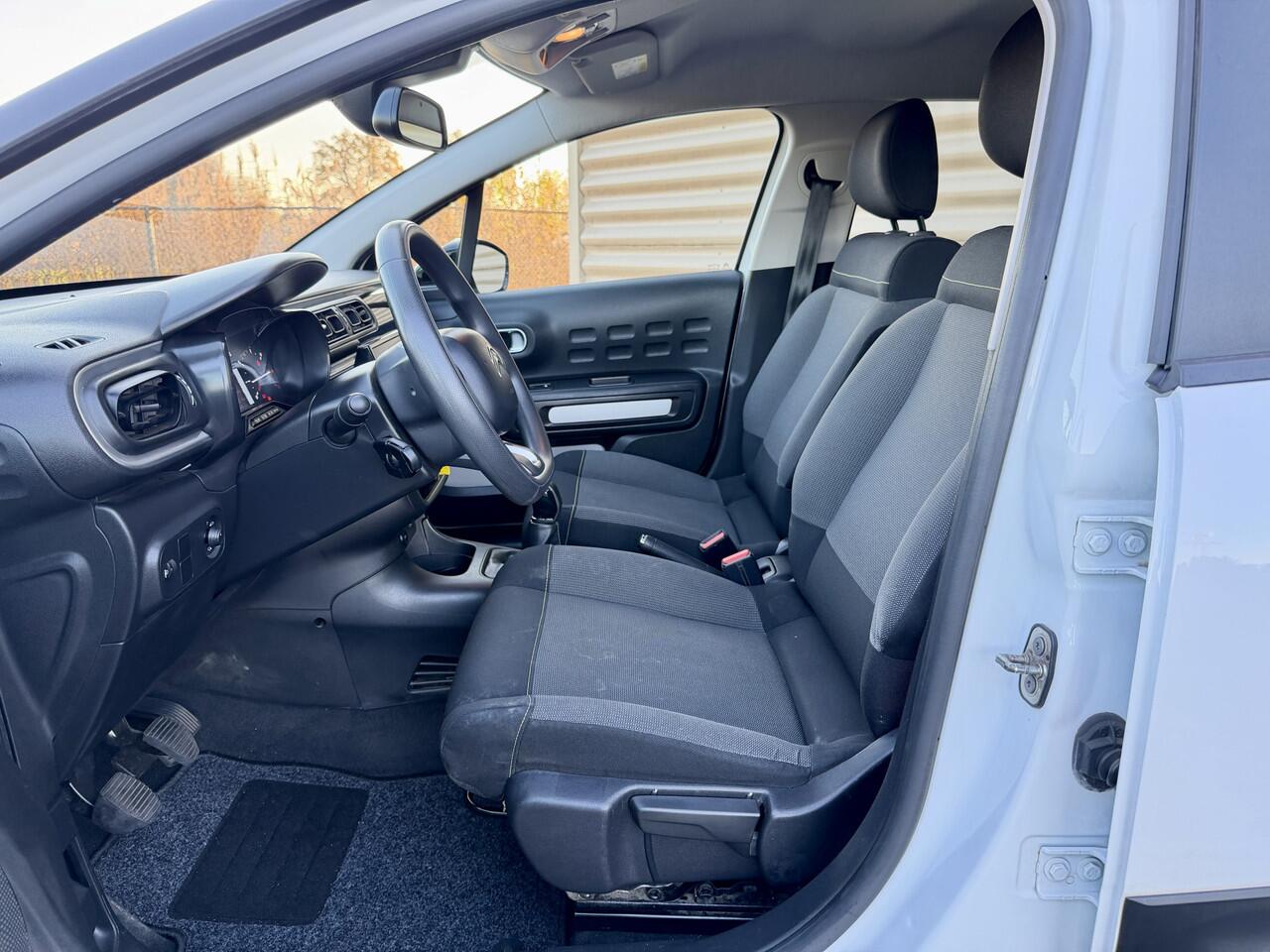 Citroen C3 1.2 PureTech C-Series [ apple cp,ecc,navi,pdc,cruise ]