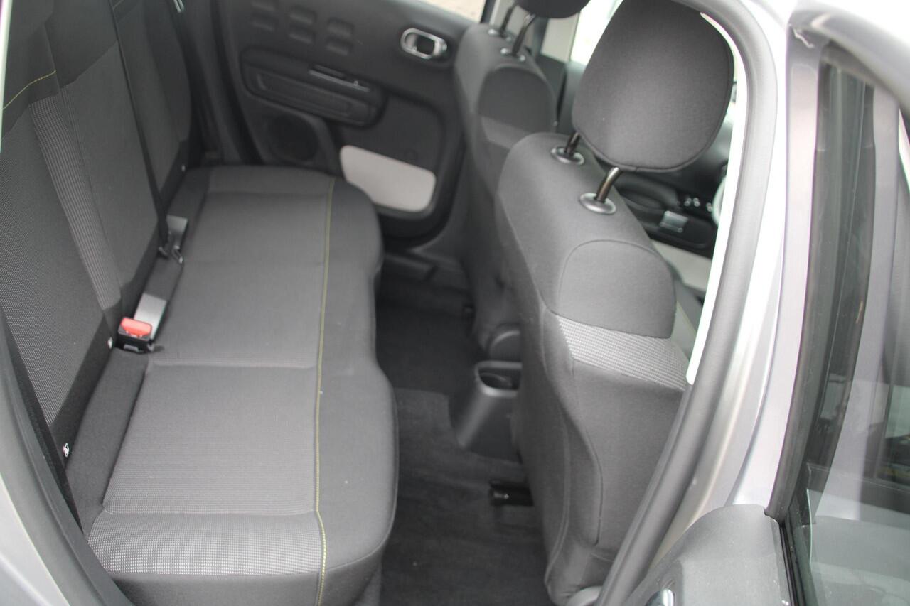 Citroen C3 1.2 PureTech 110pk Feel Edition Automaat Airco Carplay Fabrieksgarantie 05-2026