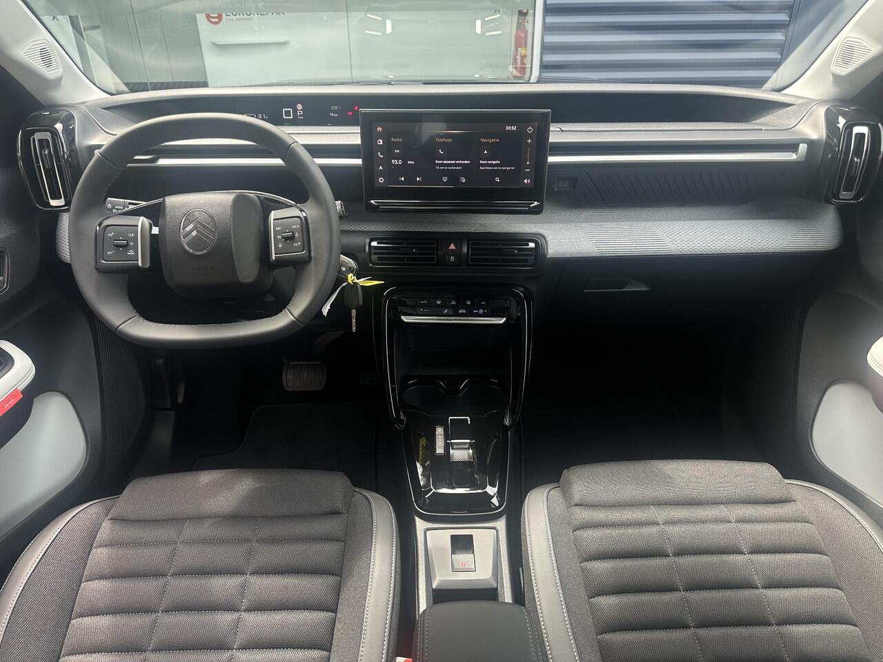 Citroen C3 Ë-C3 Aircross Max 113pk Comfort Range 44 kWh | Comfort Stoelen | Apple Carplay/Android Auto | Parkeercamera/-sensoren | Full LED | DAB | Cruise Control | Climate Control | Draadloze telefoonlader |