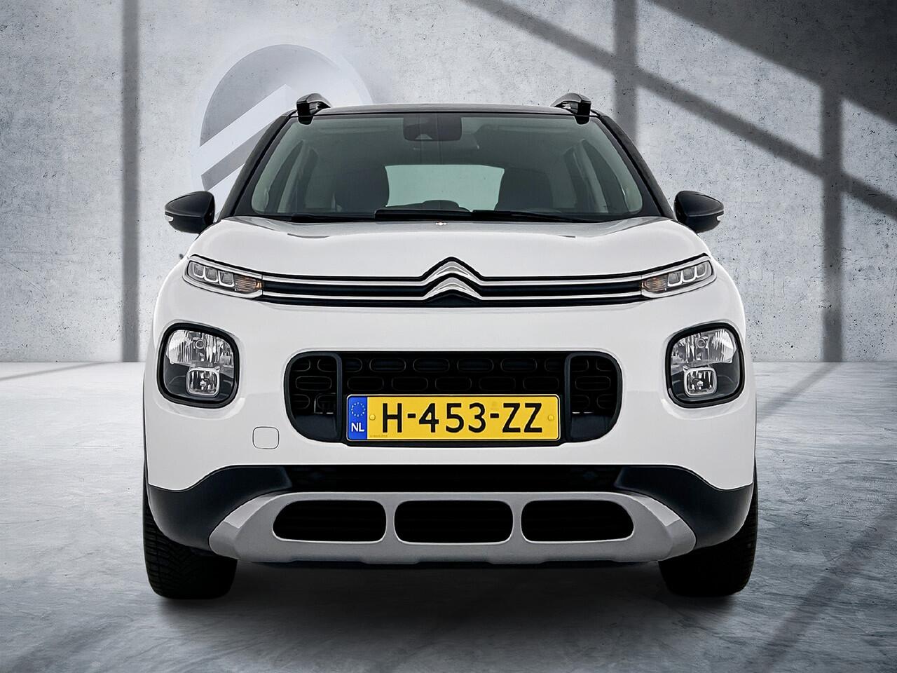 Citroen C3 Aircross 130pk Automaat Shine | Rijklaar | Parkeersensoren achter | 17" LMV | Apple Carplay