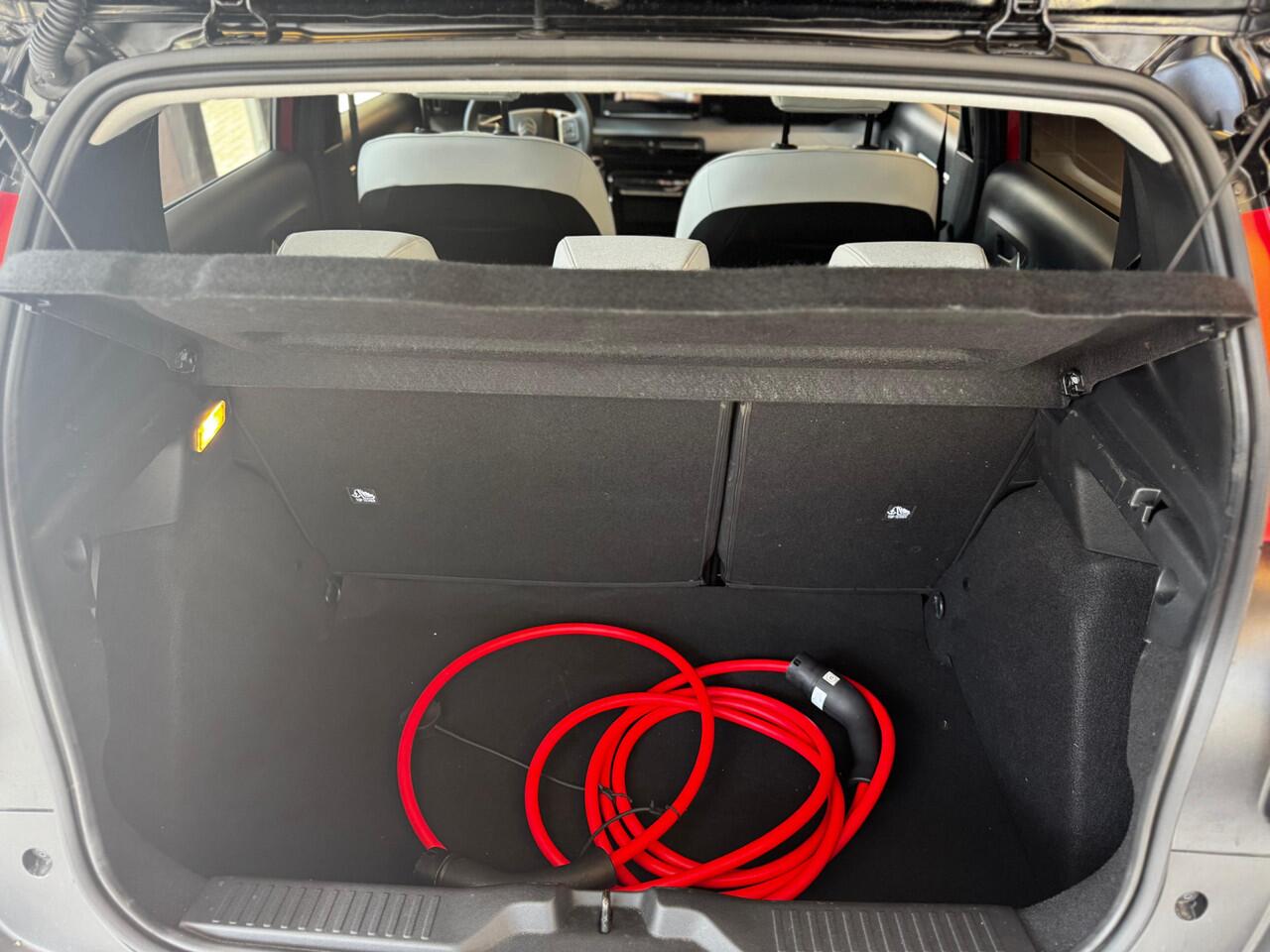 Citroen C3 Ë-C3 Max 44 kWh 100% EV | Carplay | Boordlader | Draadloos tel. laden etc