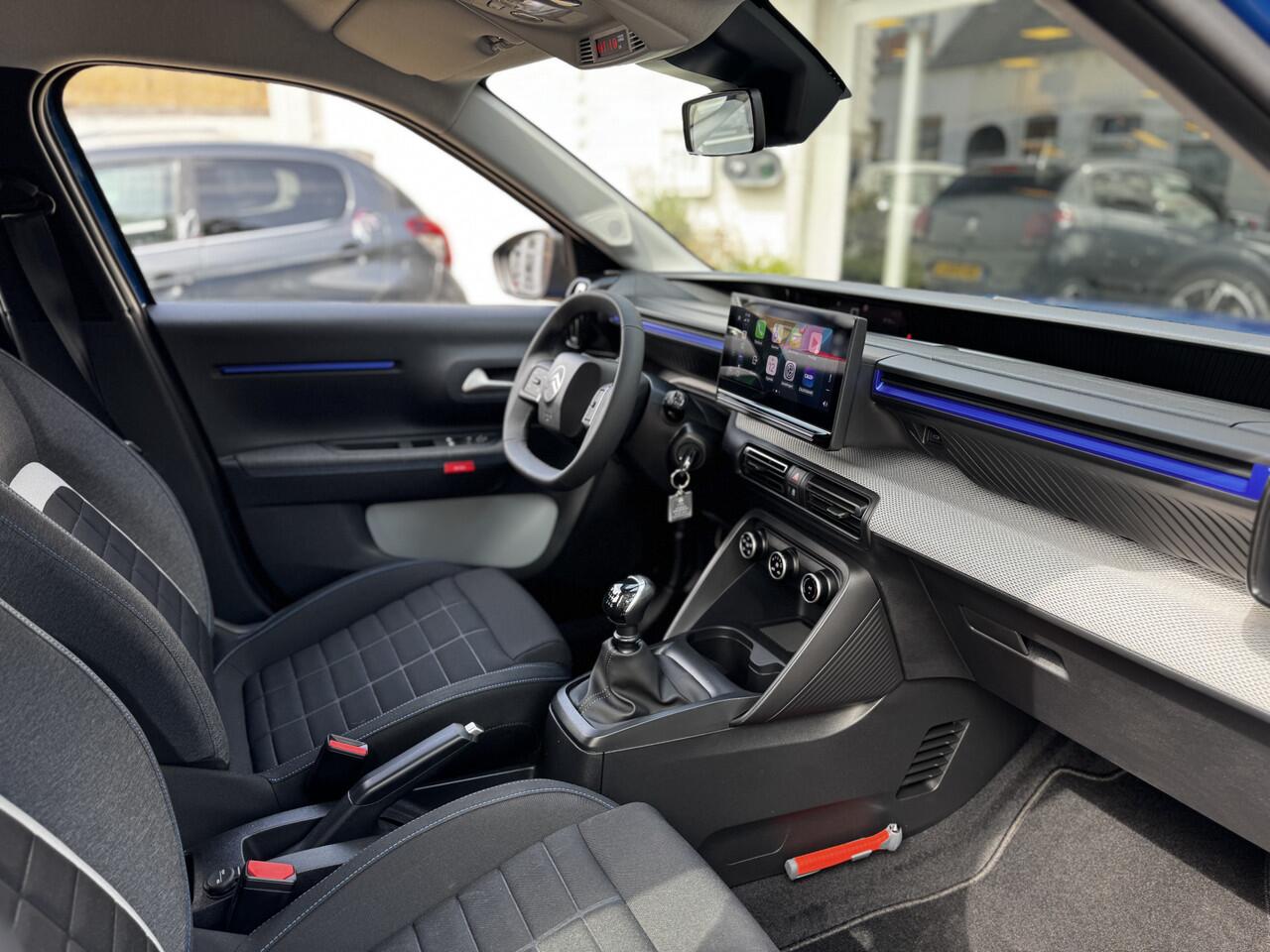 Citroen C3 1.2 Turbo 100 Plus Carplay/Android Auto | 2-Tone | Parkeersensoren