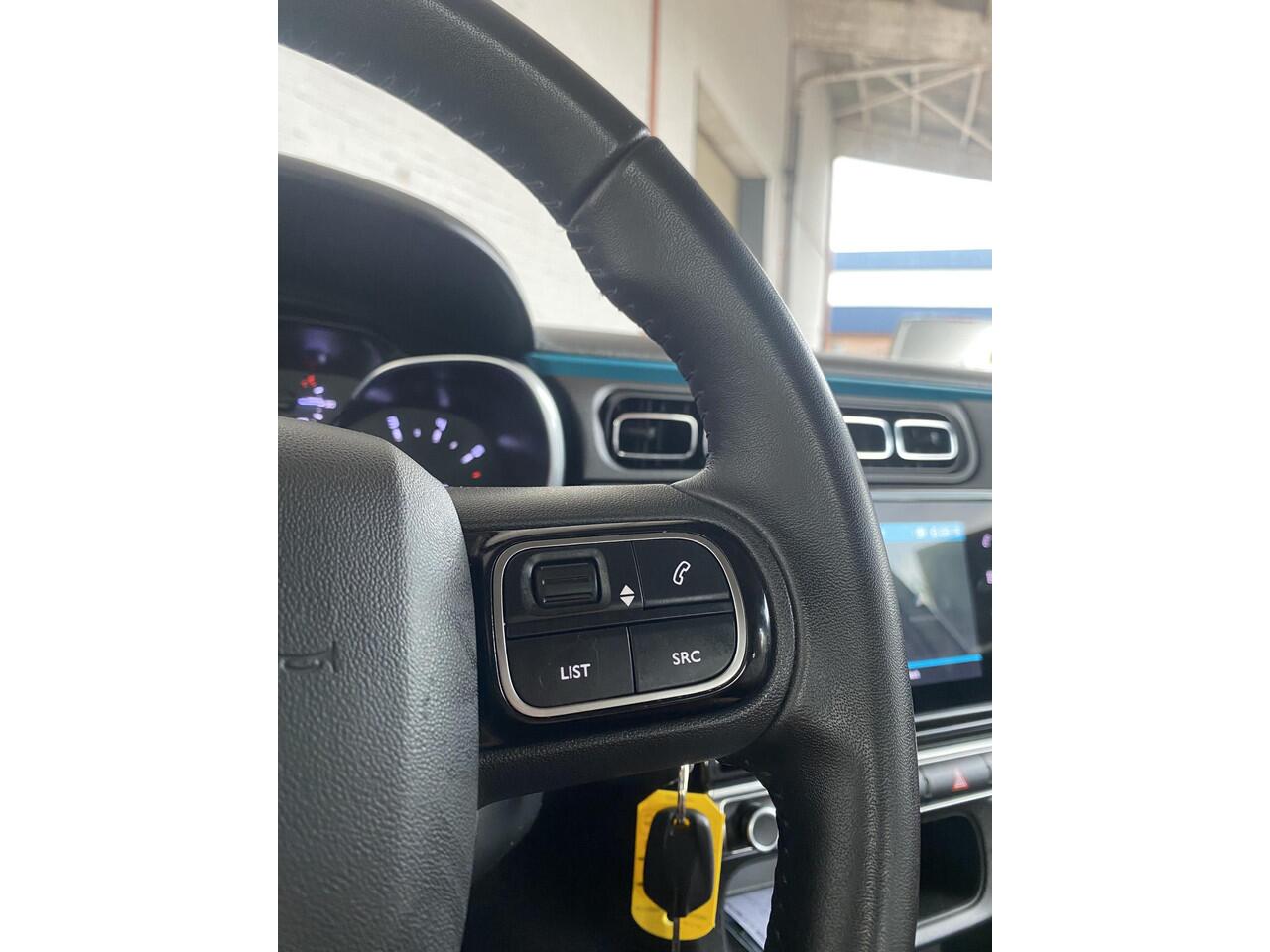 Citroen C3 1.2 PureTech Feel |Dealer onderhouden!|Navigatie!|CarPlay!|