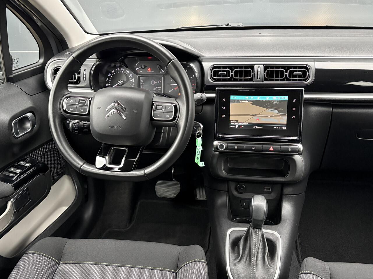Citroen C3 1.2 PureTech S&S Shine Automaat | Navi | Camera | Carplay/Android | Cuise & Climate Control | All Season | Interesse? Bel of App naar: 06 30 51 05 90