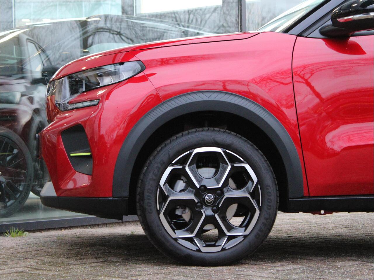 Citroen C3 1.2 Turbo 100pk Max | Navi / Camera / Climate