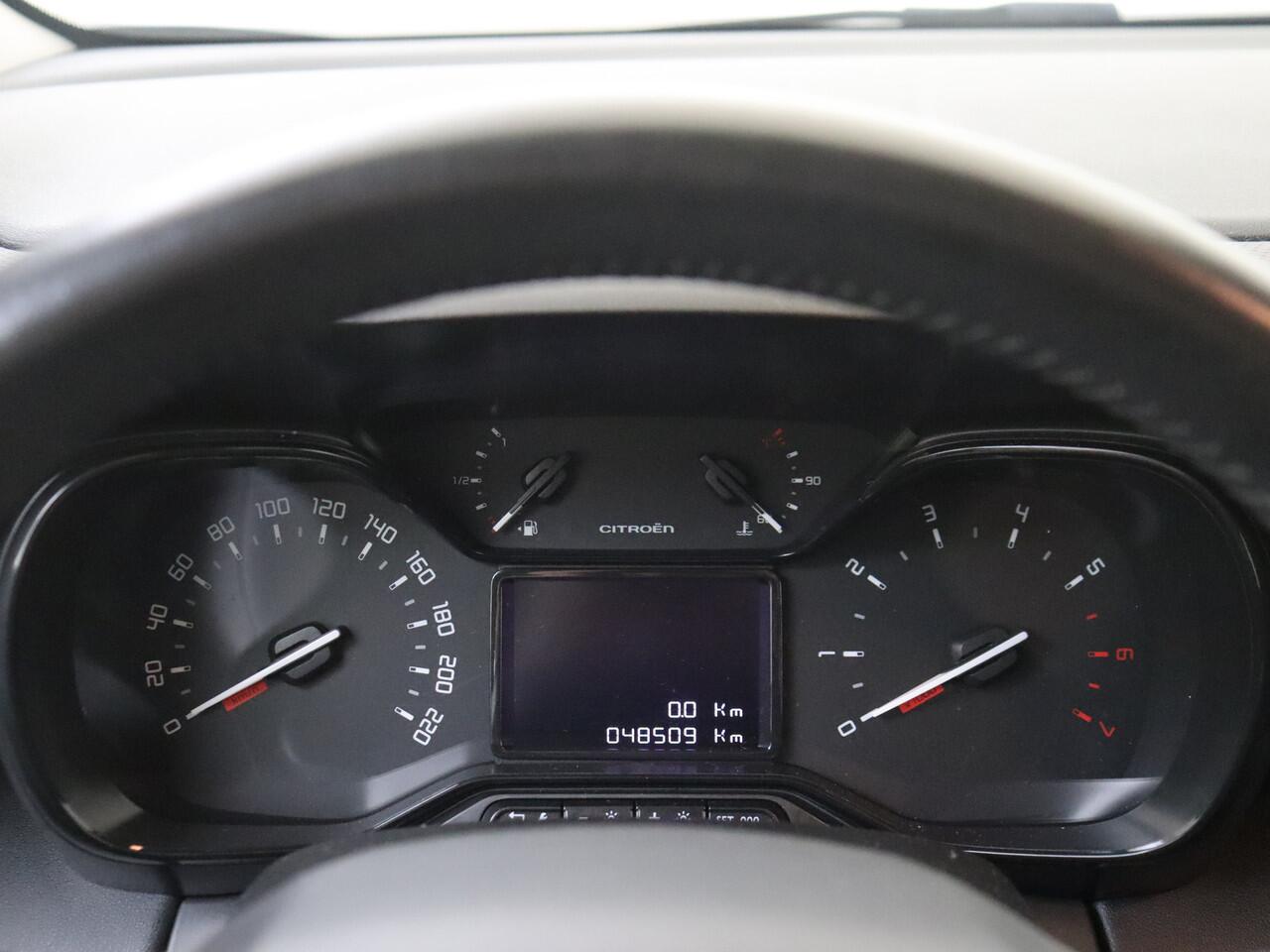 Citroen C3 Aircross 1.2 PureTech C-Series | Carplay | Cruise control | Airco |