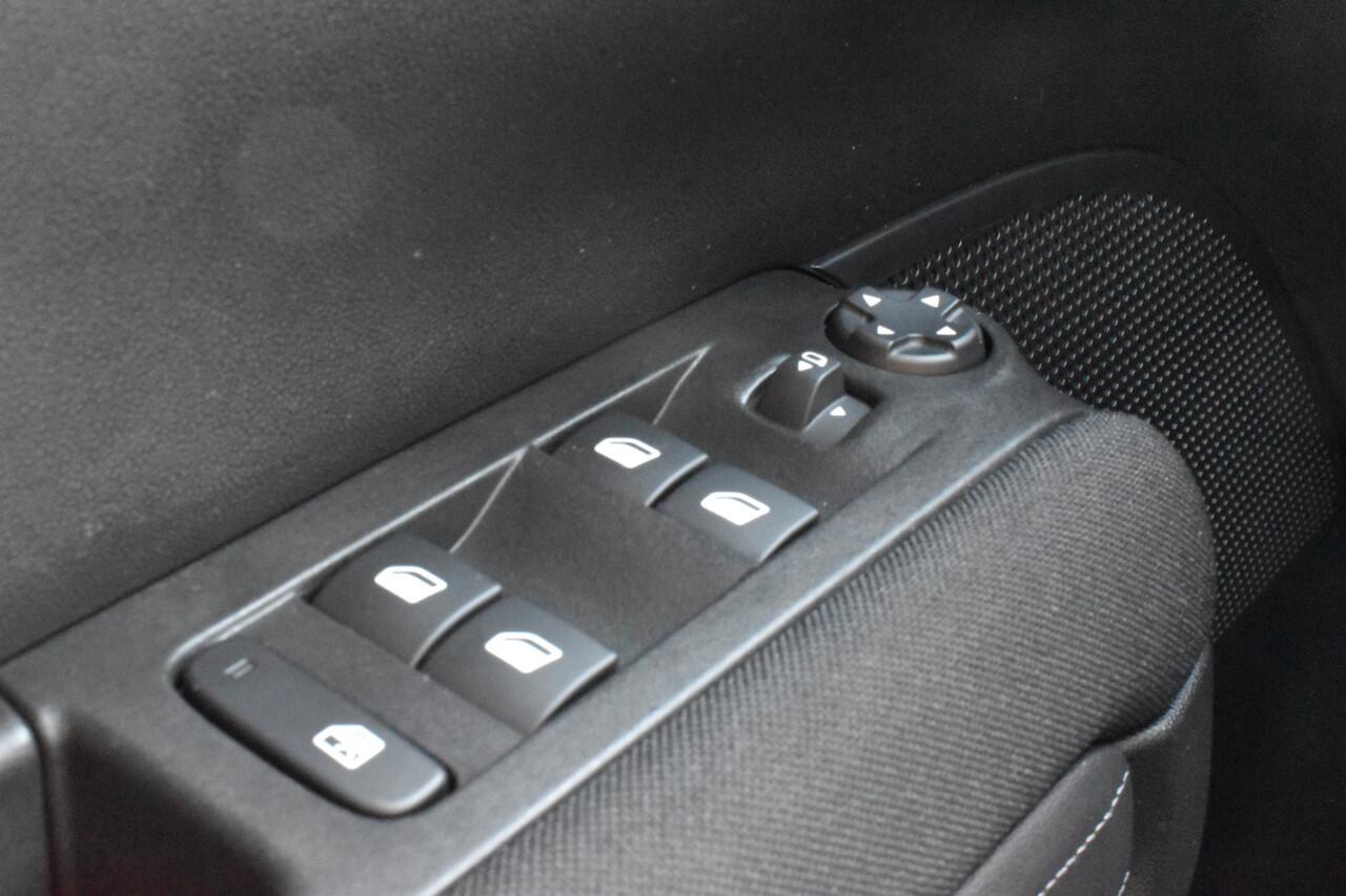 Citroen C3 Aircross PureTech 110 Shine Pack Business Airco | Navi | Camera Achter | Trekhaak | **