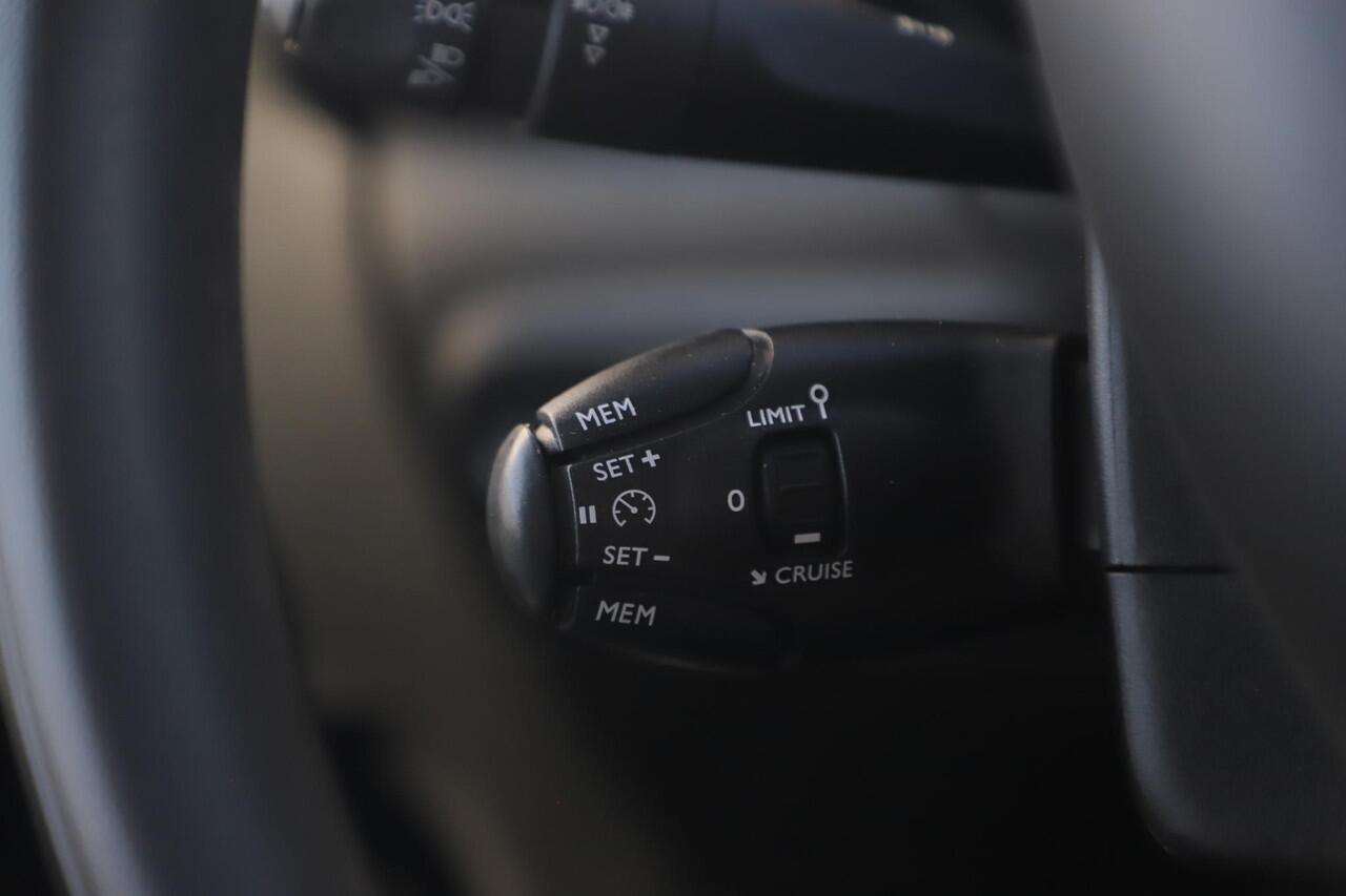 Citroen C3 1.2 PureTech Feel DB Riem Vervangen Navigatie Clima Cruise Carplay Android Rijstrooksensor Parkeersensor