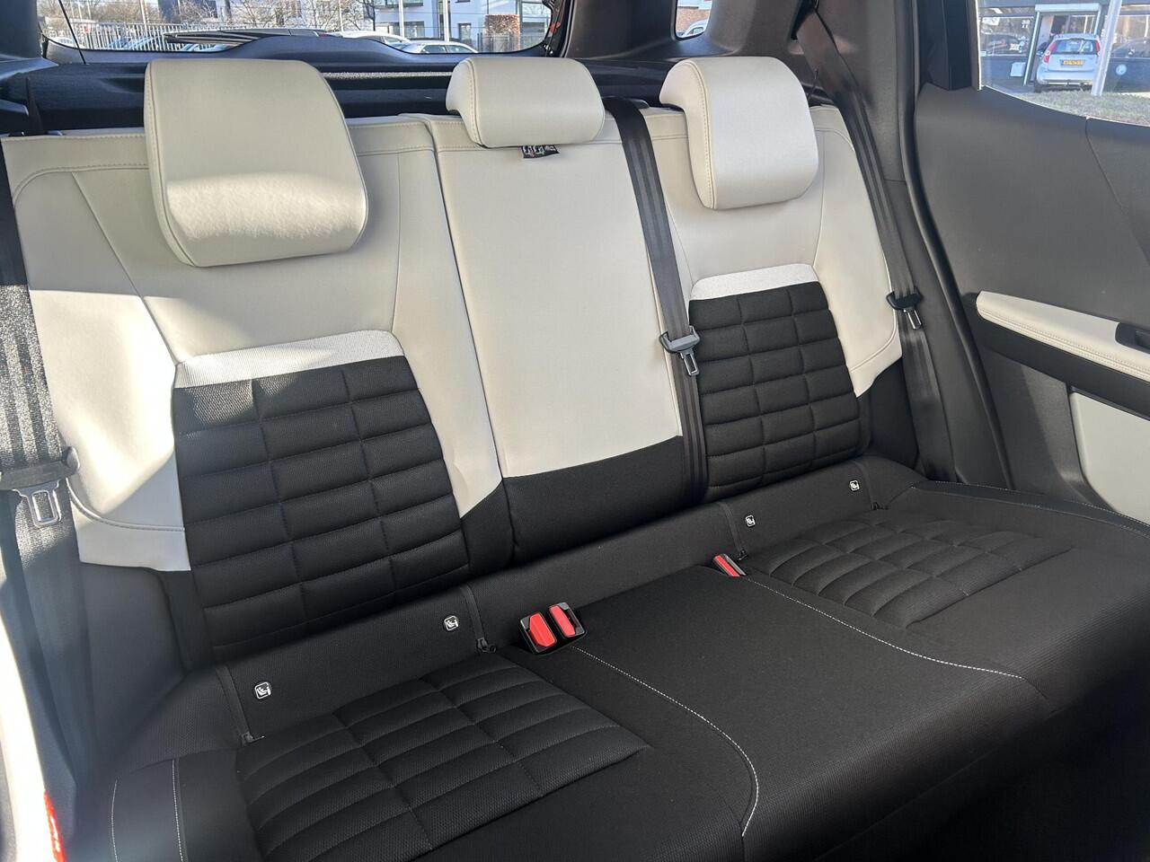 Citroen C3 Aircross 1.2 Hybrid 145pk Max | Nieuw | Parkeercamera | Prijs is rijklaar