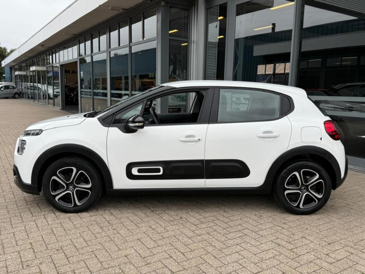 Citroen C3 1.2 PT FEEL CONNECT AIRCO NAVI PDC CRUISE.