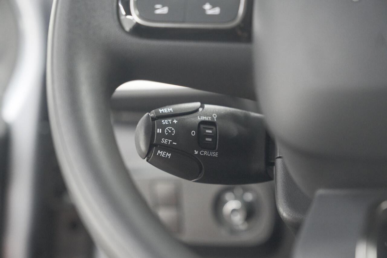 Citroen C3 PureTech 110 EAT6 Max | Apple Carplay | Parkeersensoren | Climate Control | 16 Inch Lichtmetalen Velgen