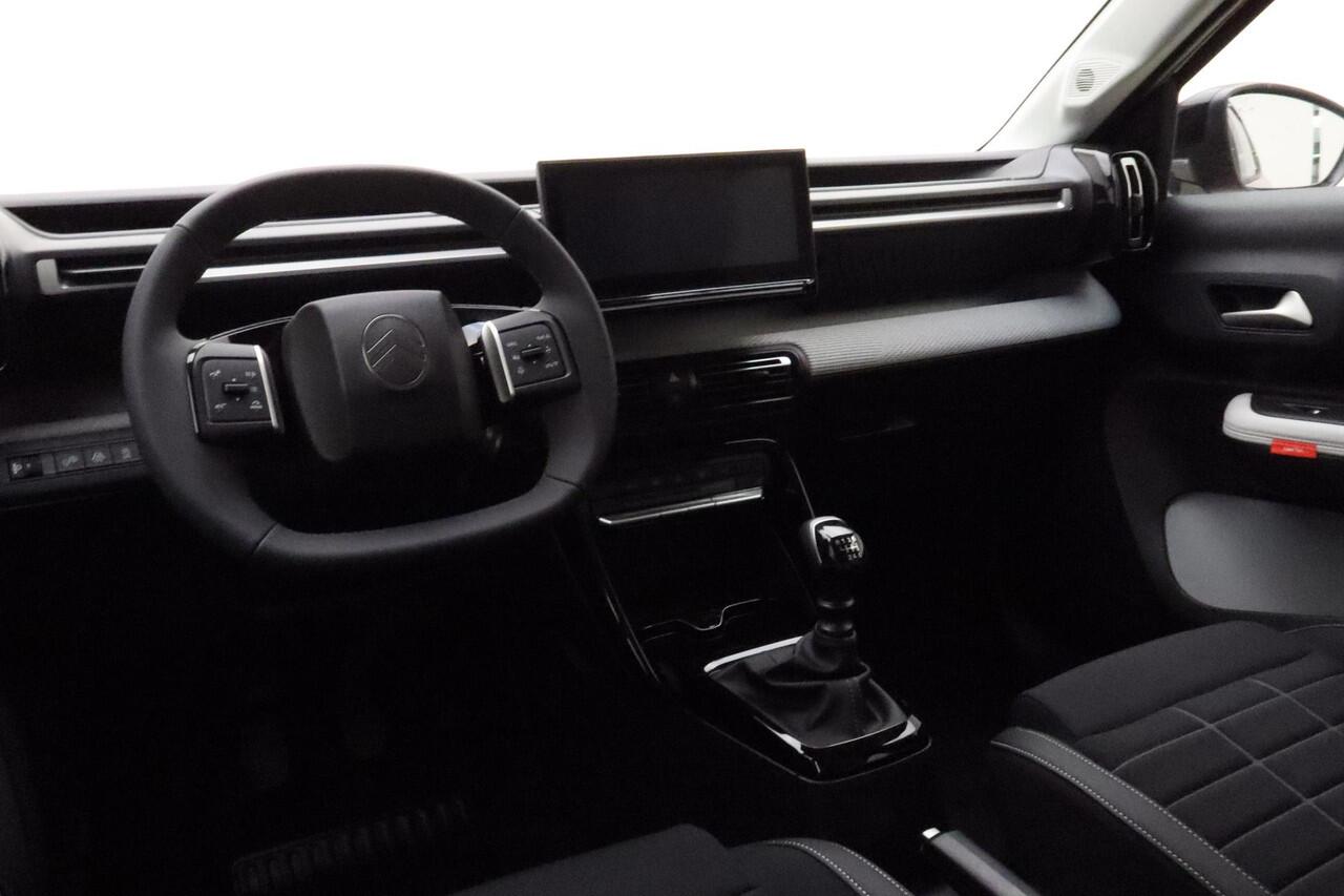 Citroen C3 1.2 Turbo 100pk Max | Navigatie | Climate control | Camera | Lichtmetalen velgen | Extra getint glas | Dakrails | Parkeersensoren | DAB radio