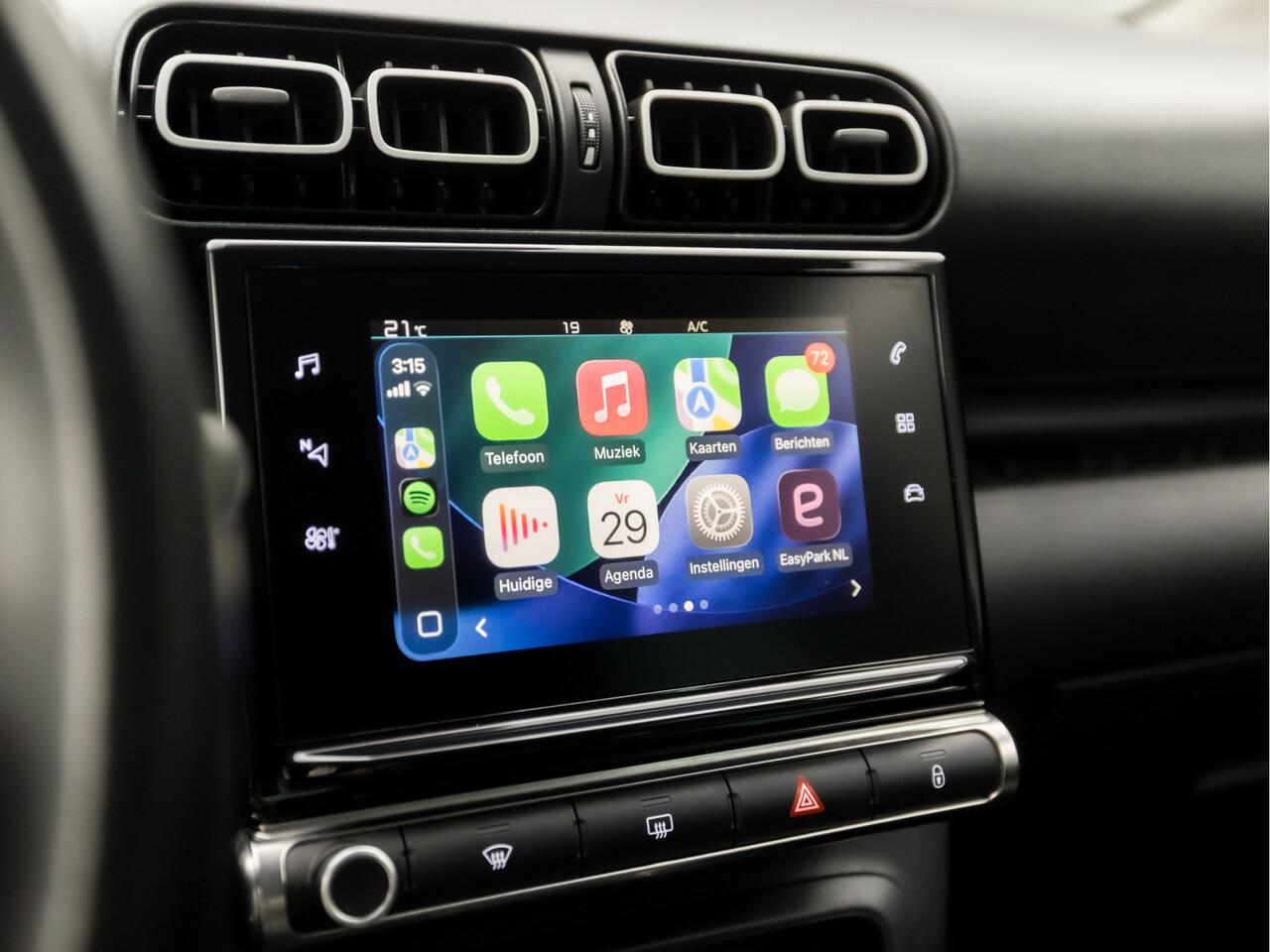 Citroen C3 Aircross 1.2 PureTech Shine Automaat (APPLE CARPLAY, GROOT NAVI, GETINT GLAS, SPORTSTOELEN, CRUISE, PARKEERSENSOREN, LANE ASSIST, NIEUWSTAAT)