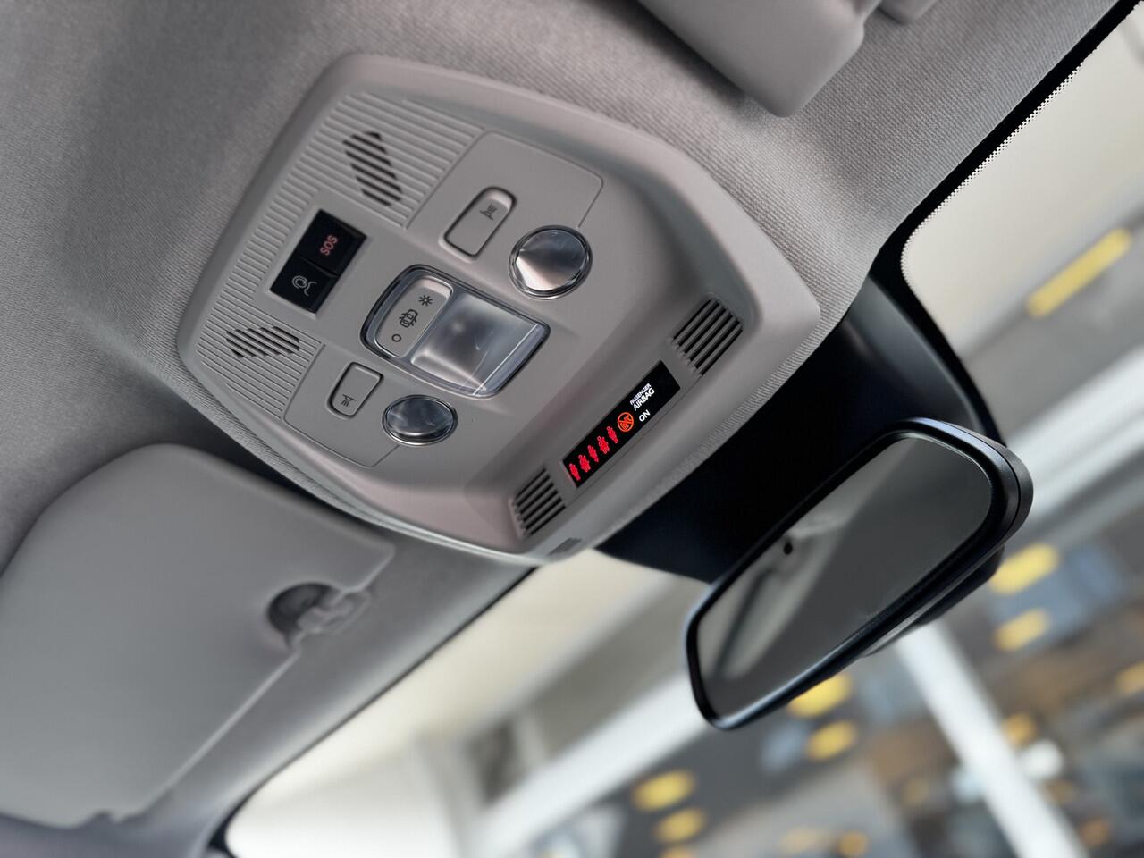 Citroen C3 1.2 Turbo Max Apple Carplay/android auto | Camera | 17'' | Led velichting