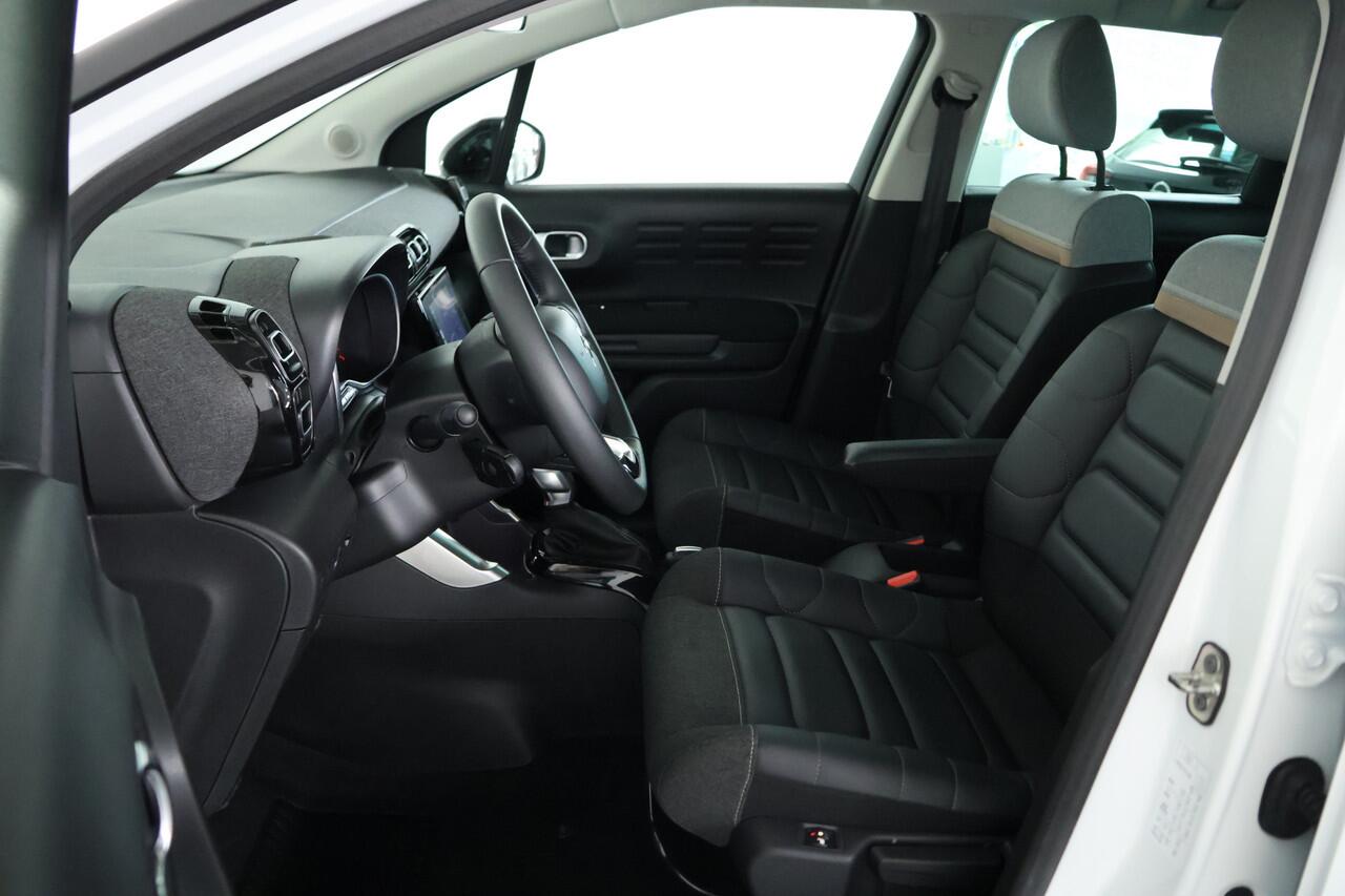 Citroen C3 Aircross 1.2 PureTech Shine / Automaat / Carplay / Cruise control / Allseason banden / Half Leder