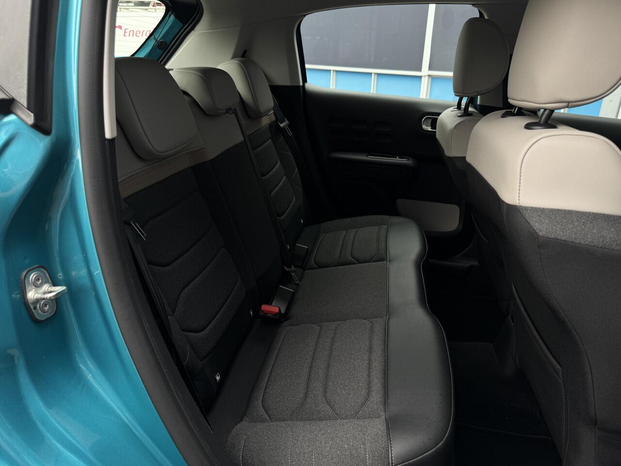 Citroen C3 1.2 PureTech Shine GRATIS Afleverpakket! | Stoelverwarming | Camera | Apple carplay|