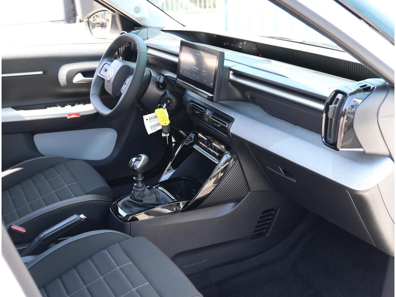 Citroen C3 1.2 Turbo 100pk Max | Camera | Navigatie | ClimateControl | AppleCarPlay/AndroidAuto | CruiseControl |