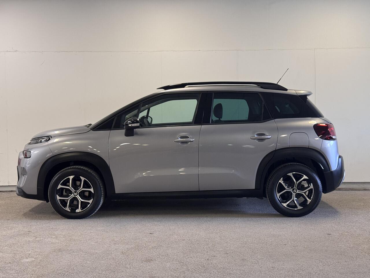 Citroen C3 Aircross 1.2 PureTech Plus | 16 inch lichtmetalen velgen | Climate control | Parkeersensoren | Cruise control | Lederen stuur | Collison warning |