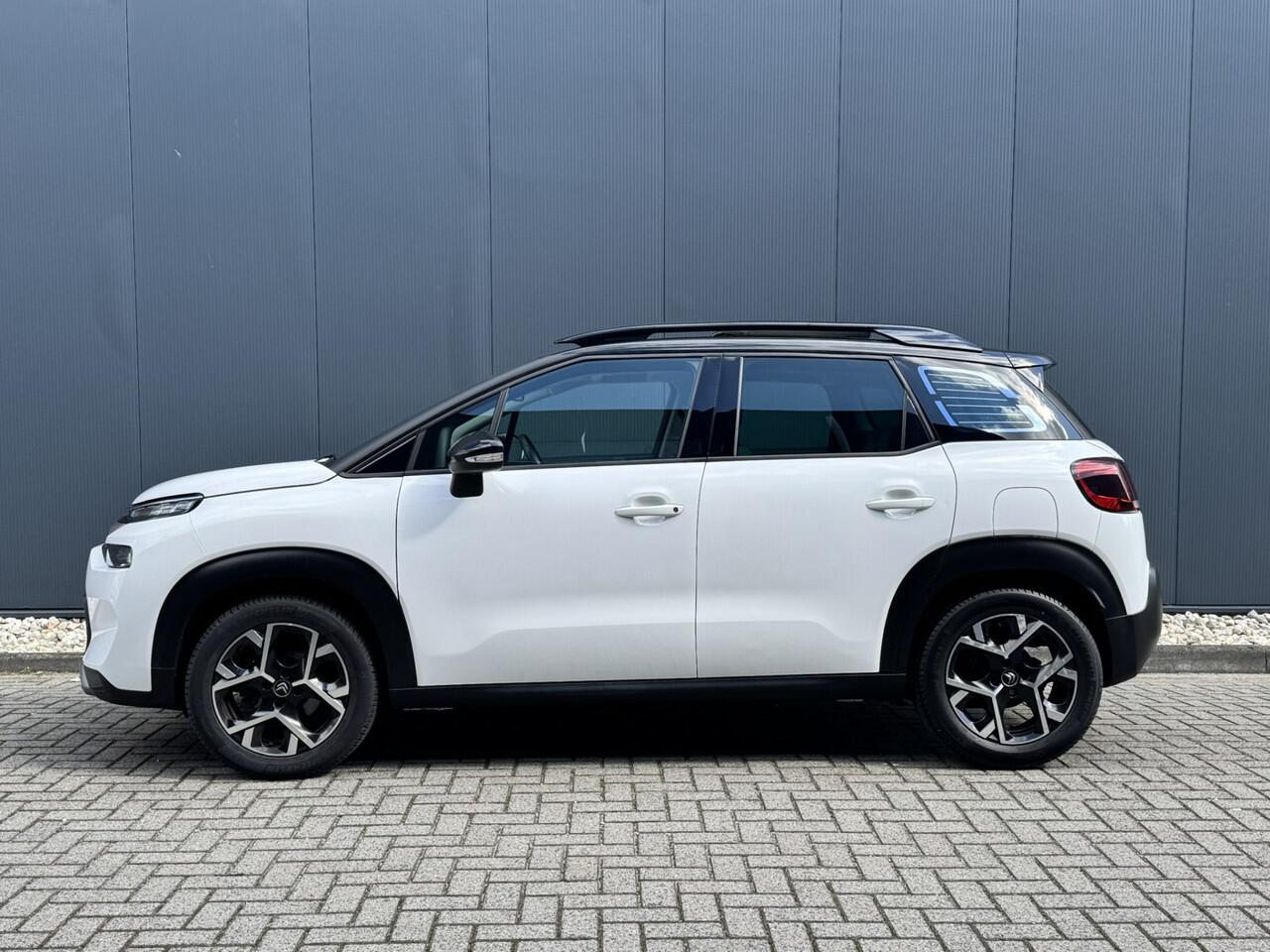 Citroen C3 Aircross 1.2 PureTech 110 Feel | Lederen bekleding | Panoramadak | Stoelverwarming | Navigatie