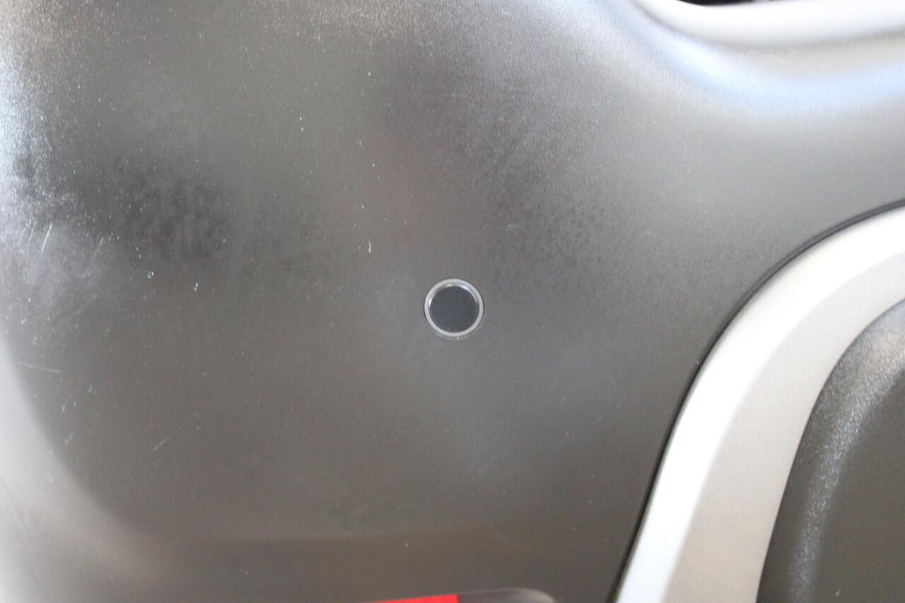 Citroen C3 Aircross 1.2 PureTech S&S Business | Incl. 12 maanden garantie | Nieuwe distributieriem | Cruise control | Climate control | Trekhaak | Apple Carplay/Android Auto | Verwarmde voorstoelen | DAB | Lichtmetalen velgen