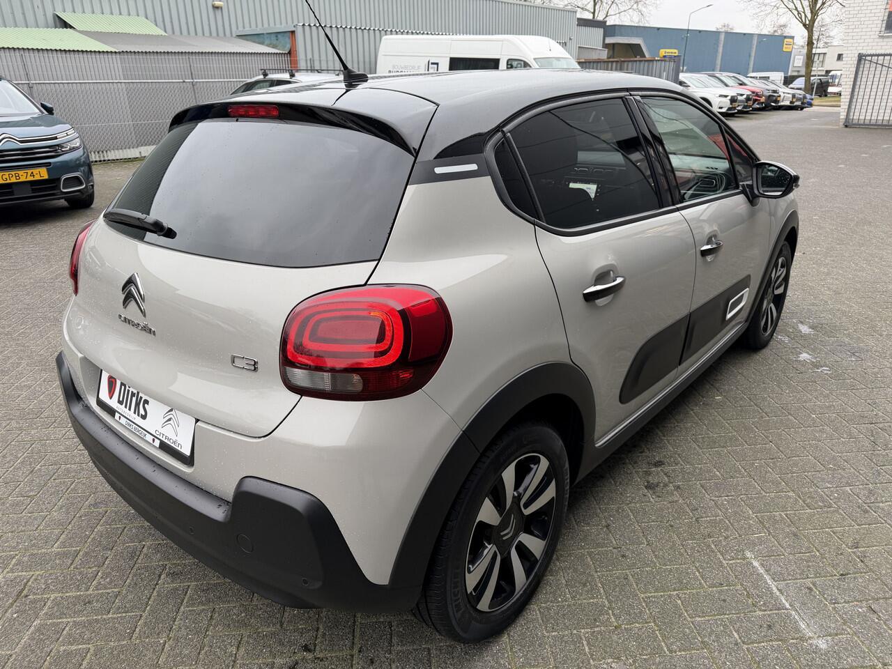 Citroen C3 110pk Max (Camera - Keyless Entry - Automatische Airco - LED - Navigatie - Apple Carplay)