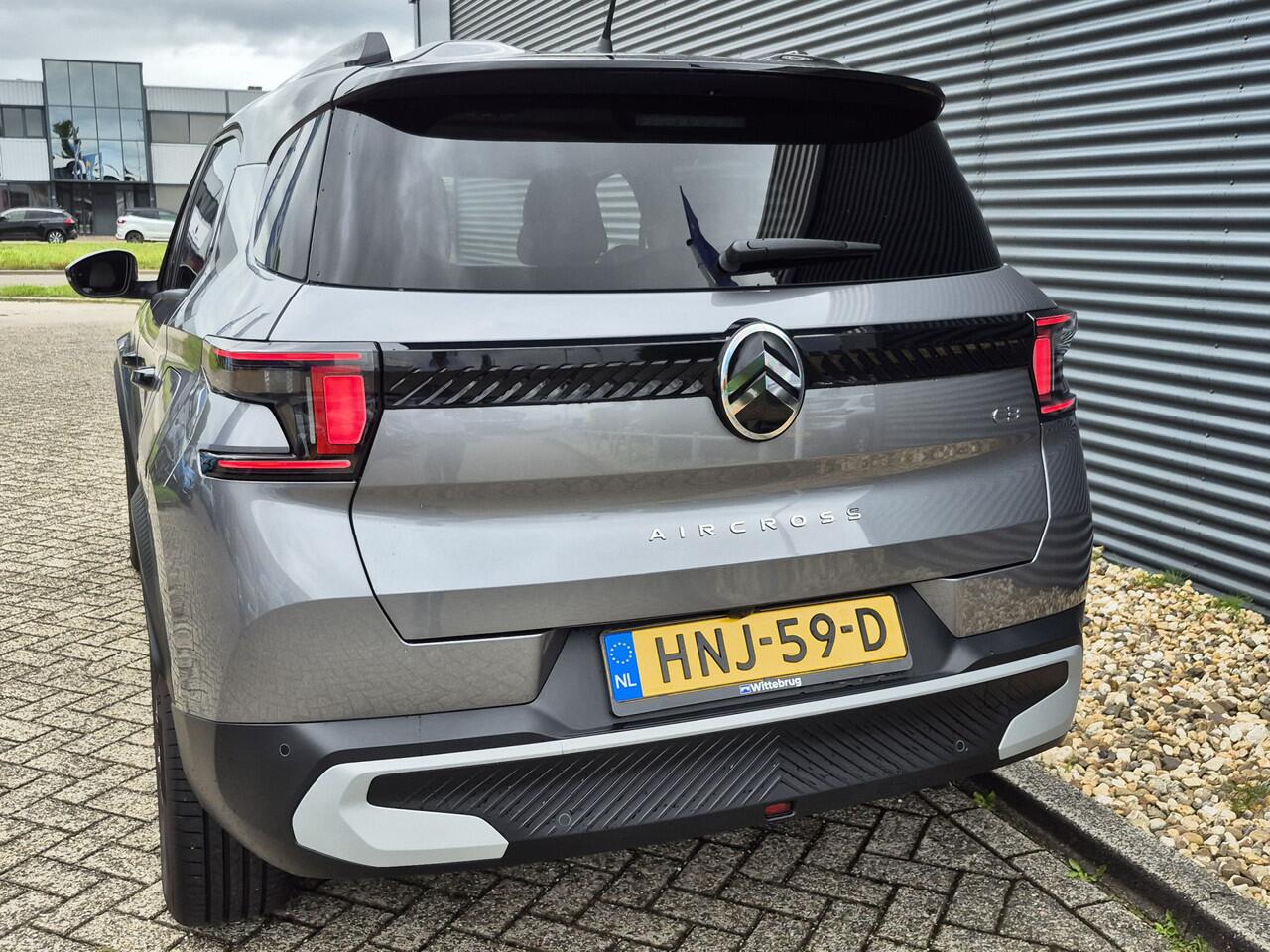 Citroen C3 Aircross 1.2 Hybrid 136 Max | 17 inch lichtmetalen velgen | Achteruitrijcamera | Connected services | Navigatie | Two Tone | COMPANY-CAR / DEMOMODEL.