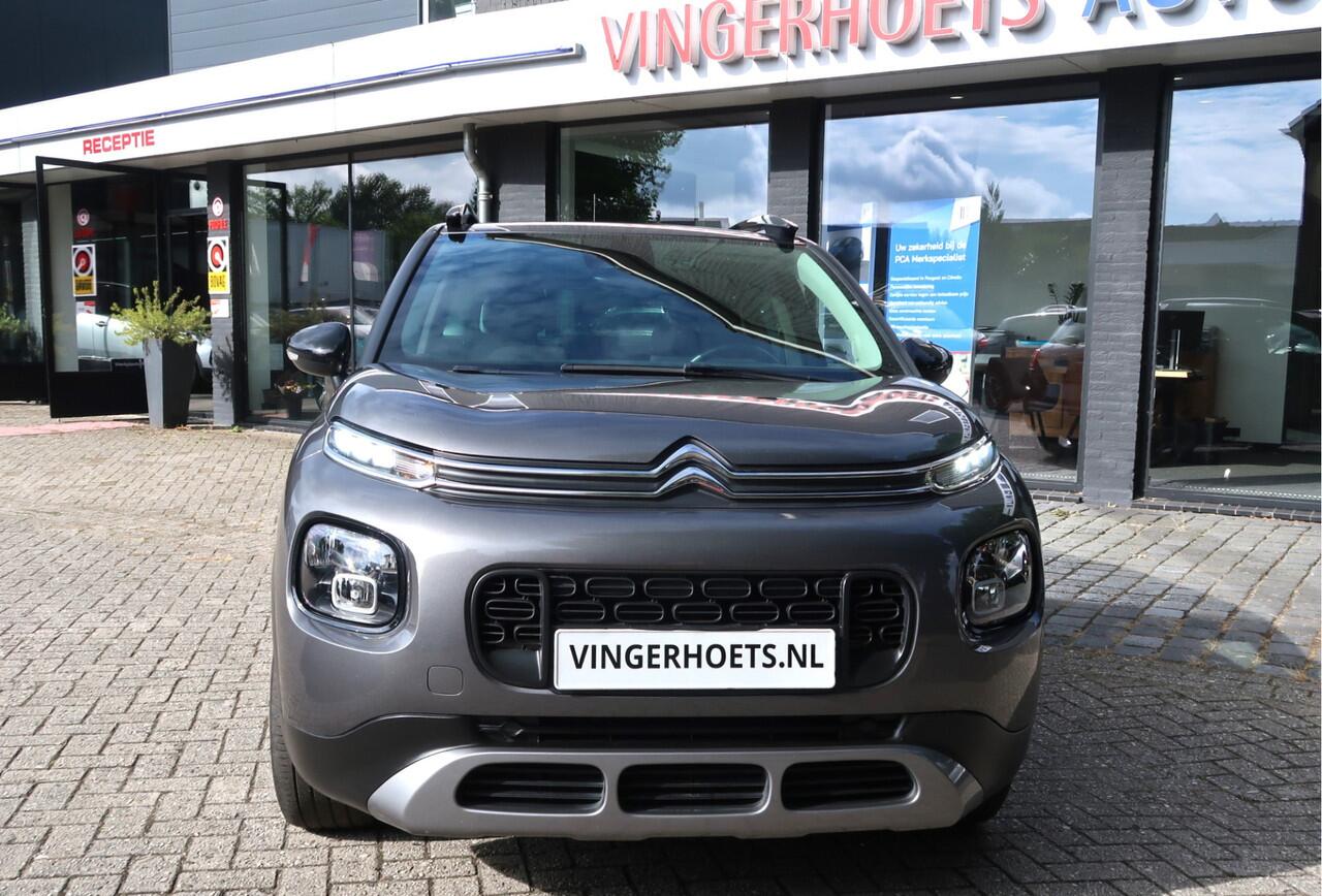 Citroen C3 Aircross 110 Pk benzine * Hoge Zit * HXL-07-H * Navigatie * Climate & Cruise Control * Open Schuifdak * L.M. Velgen * Ook Apple Carplay / Android Auto * Vingerhoets; Vierde Generatie Eersteklas Service !