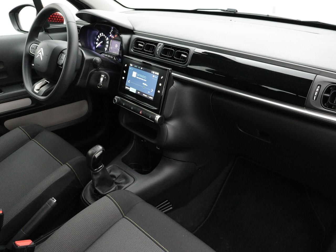 Citroen C3 82PK Feel | Rijklaar | Parkeersenosen achter |