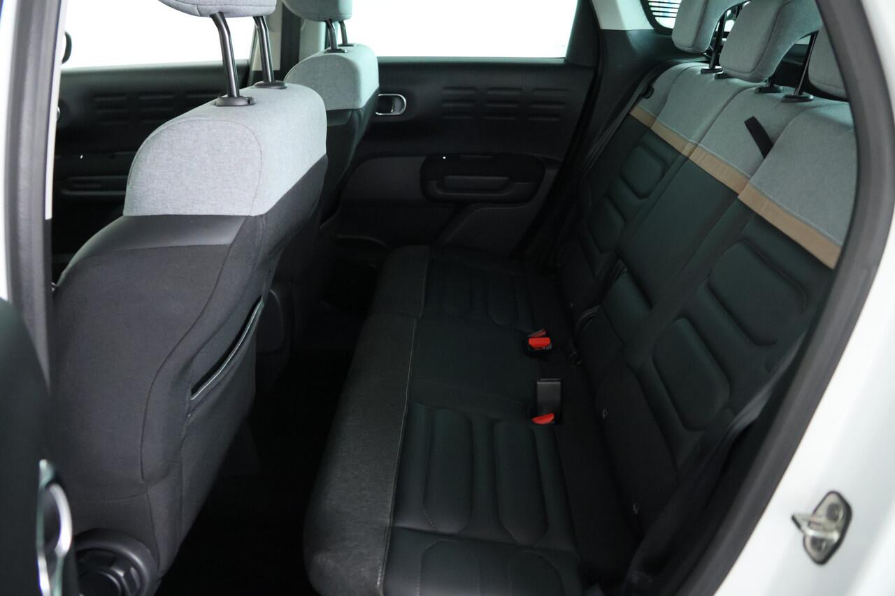 Citroen C3 Aircross 1.2 PureTech Shine / Automaat / Carplay / Cruise control / Allseason banden / Half Leder