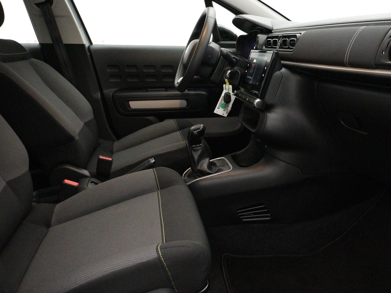 Citroen C3 82 PK Feel | Rijklaar | Parkeersensoren achter | Apple carplay / android auto |