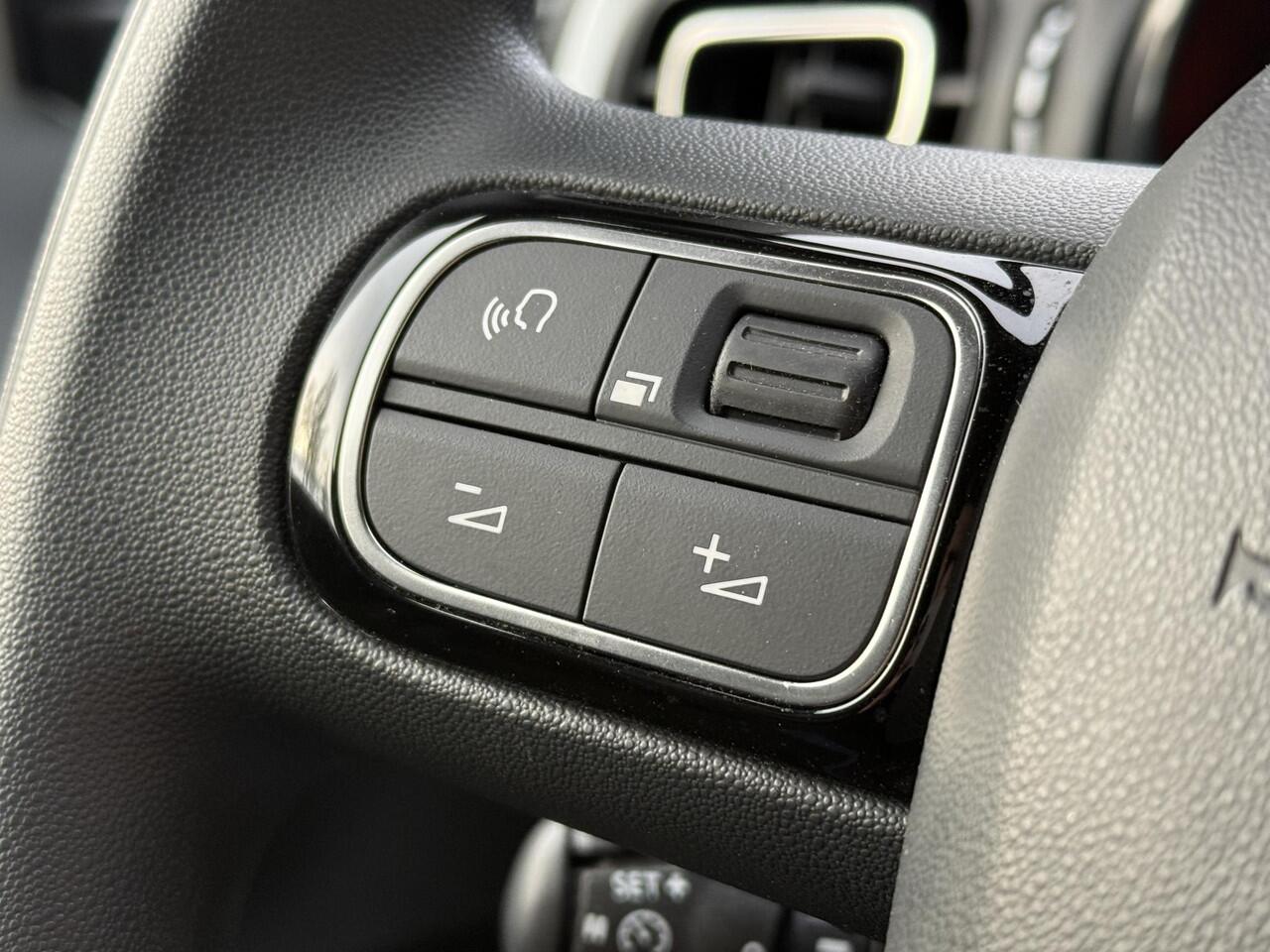 Citroen C3 1.2 PureTech C-Series l Carplay l Cruise l PDC l