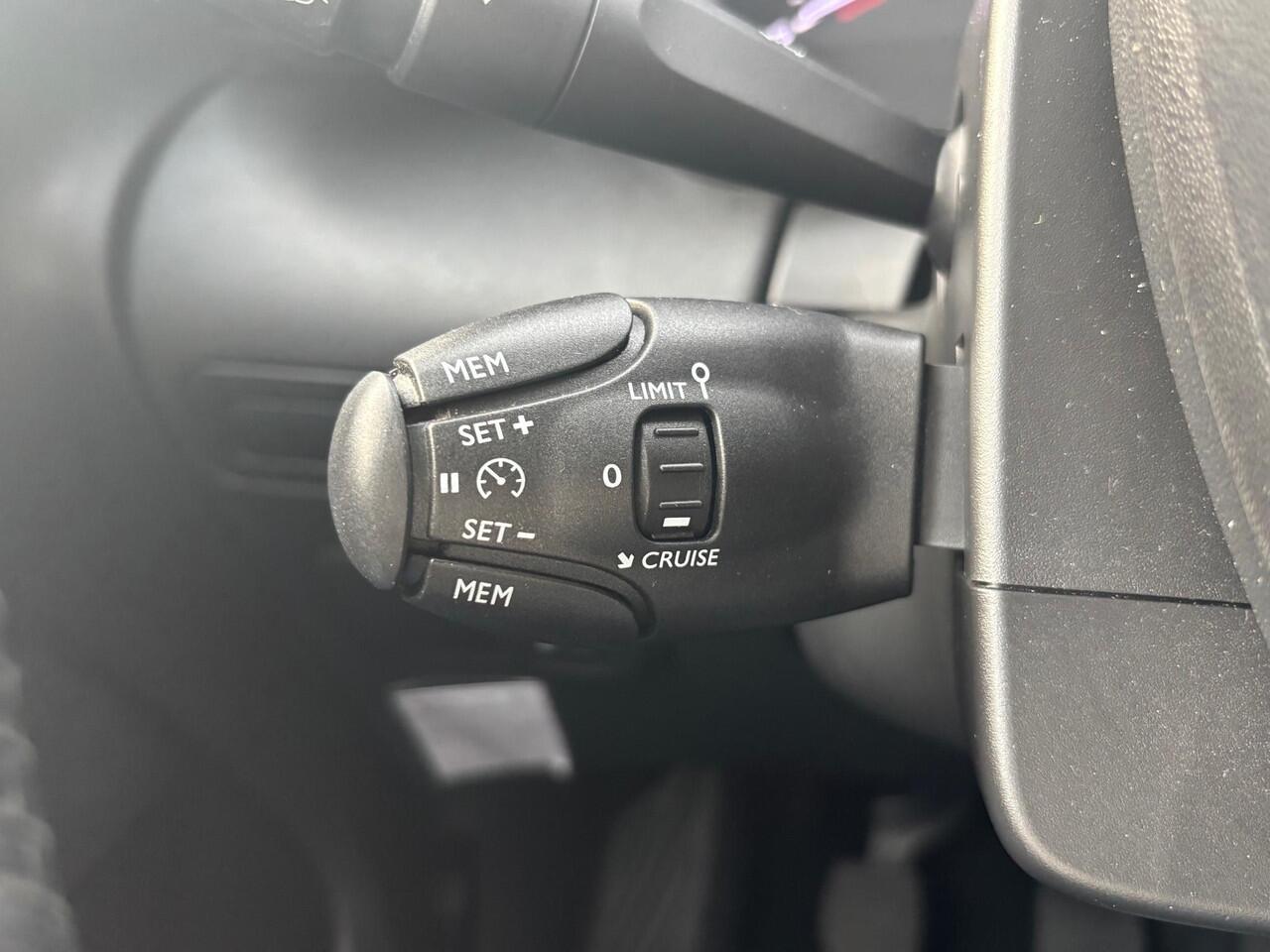 Citroen C3 Aircross 1.2 PureTech Feel 82pk | Rijklaar geleverd incl 12 maanden BOVAG garantie! |