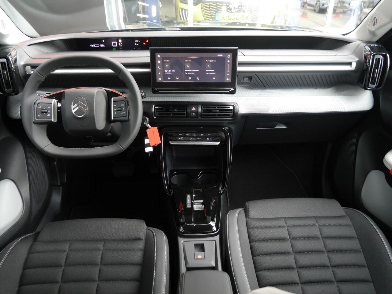 Citroen C3 Ë-C3 Aircross Plus 113pk Comfort Range 44 kWh | Nieuw uit voorraad | Navigatie | Camera | Lichtmetalen velgen | Draadloze carplay / Android auto