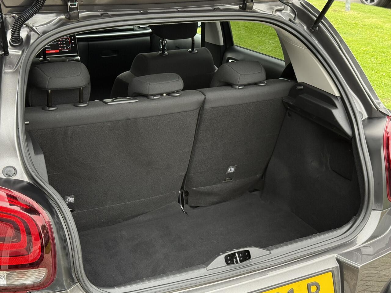 Citroen C3 1.2 PureTech Shine Automaat