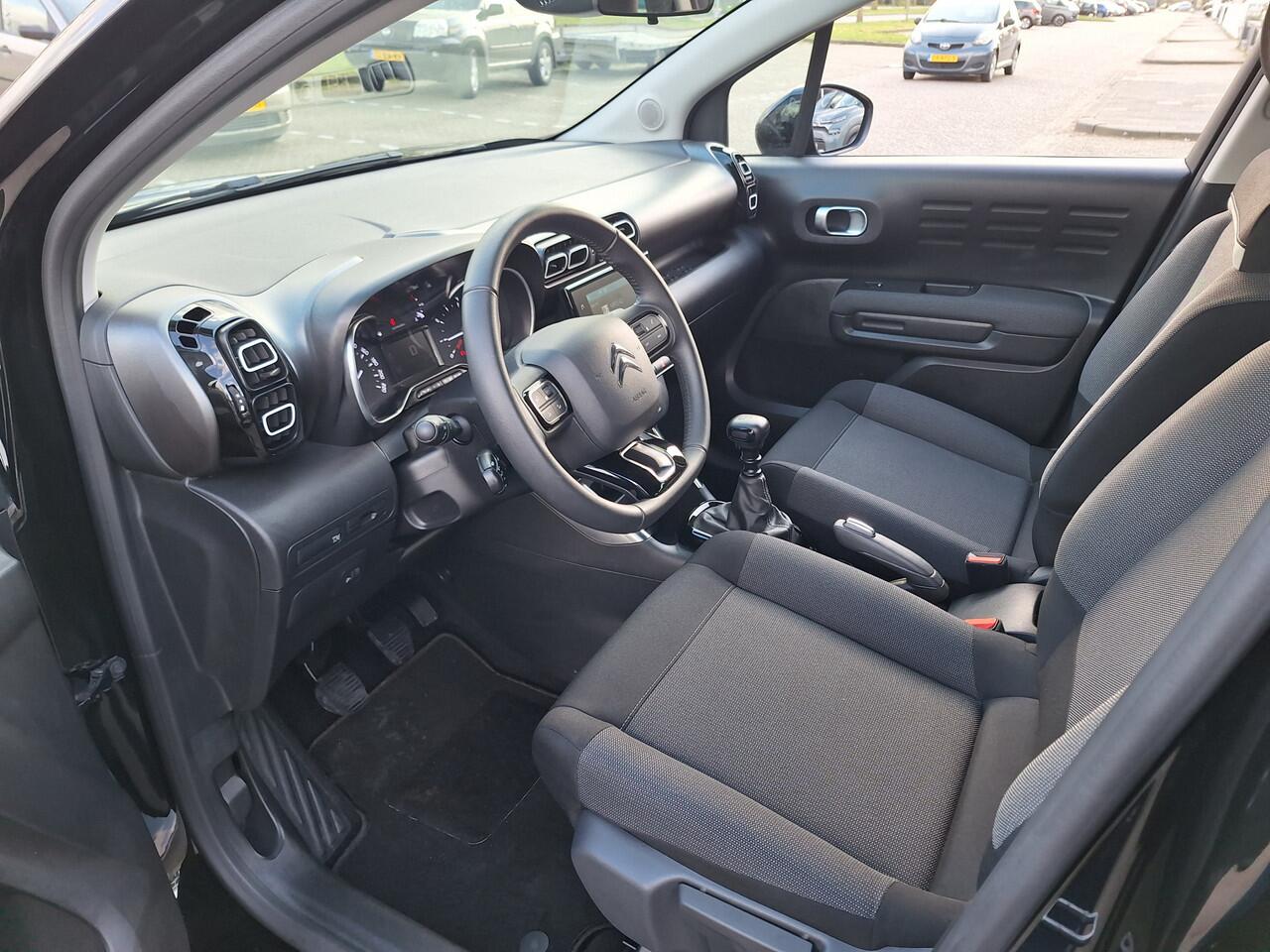 Citroen C3 Aircross 1.2 PureTech Shine 15X OP VOORRAAD