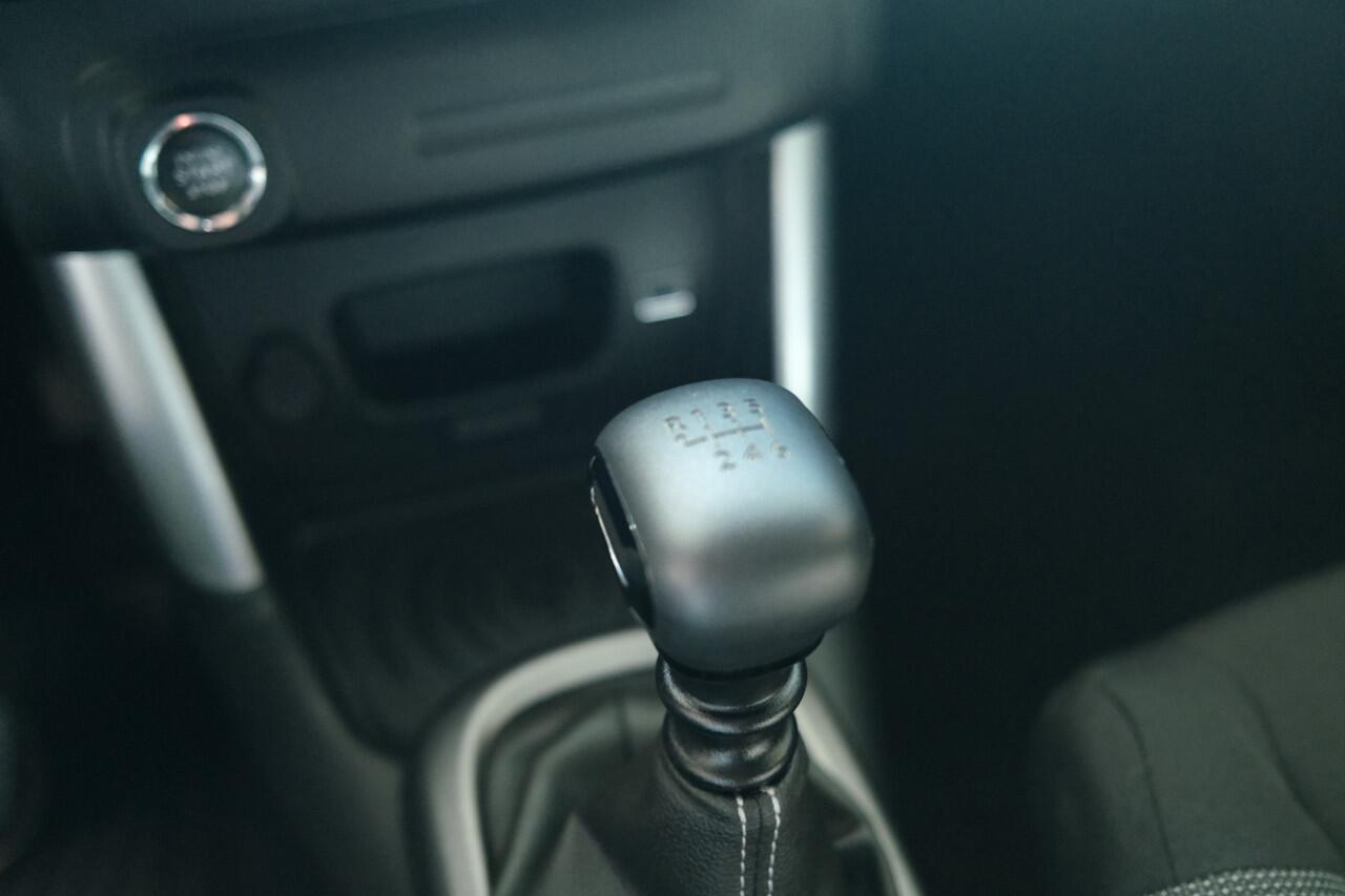 Citroen C3 Aircross PT 110 Shine Navi | Camera & Sensoren | Apple Carplay Android Auto