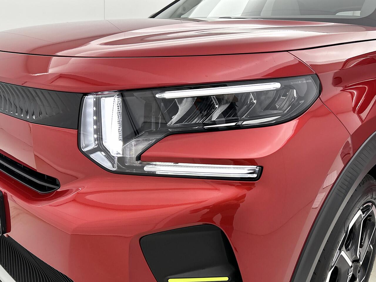 Citroen C3 Turbo 100pk Max | Rijklaar | Achteruitrijcamera | Comfort Seats | 17" LMV |