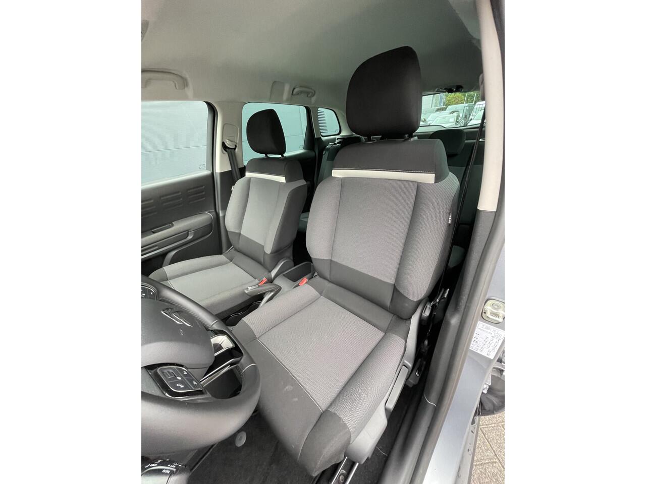 Citroen C3 Aircross 110pk Feel (Navigatie - Automatische Airco - LED - Apple Carplay - Parkeersensoren - Cruise Controle)